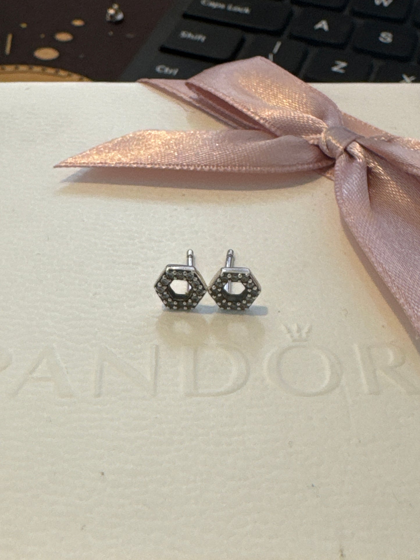 Genuine Pandora Hexagon Honeycomb Pave Small Earrings