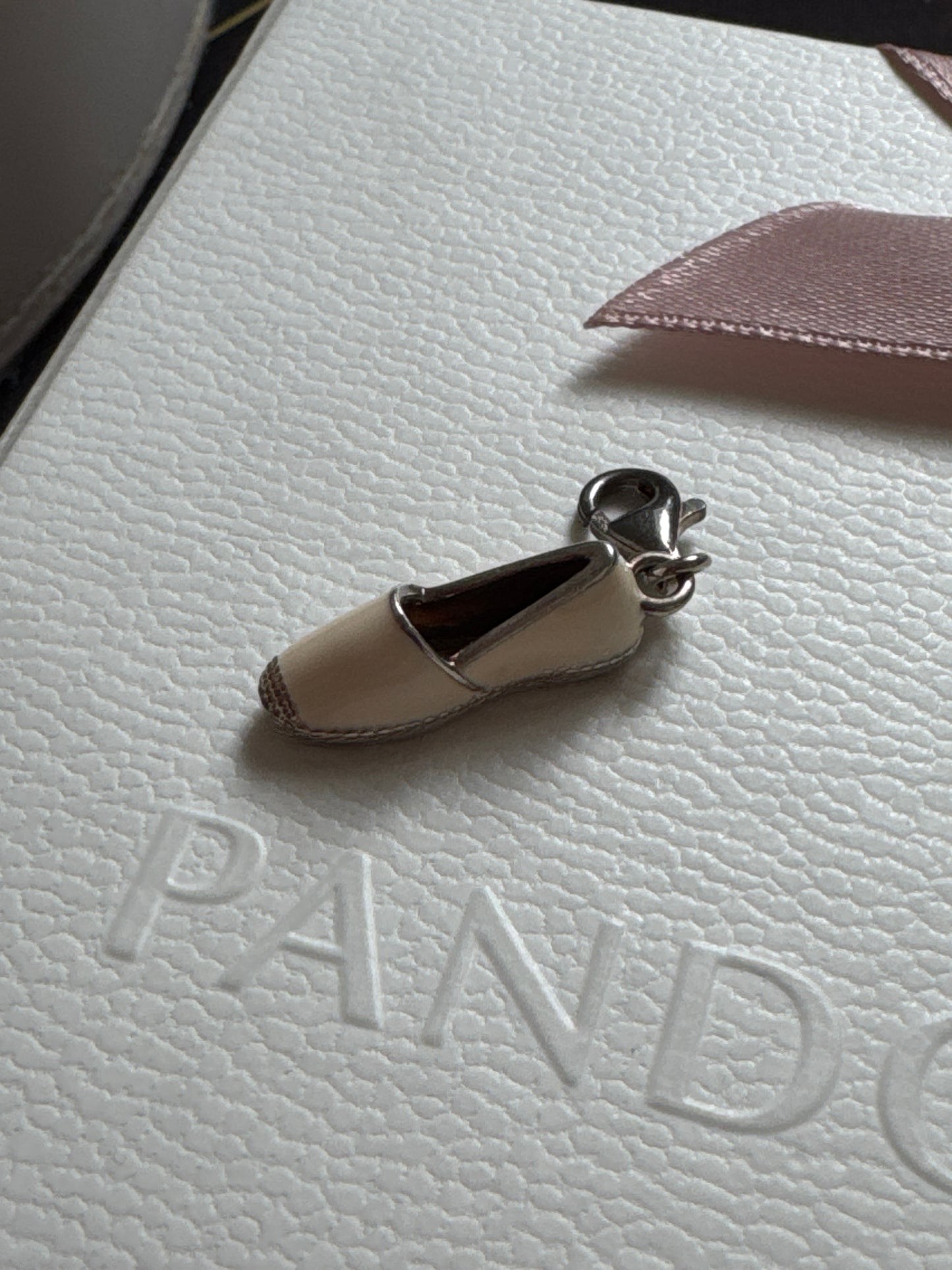 Genuine Thomas Sabo Enamel Shoe Cream Dangle Charm