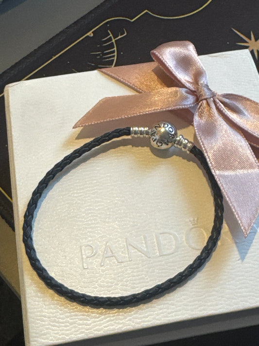 Genuine Pandora Navy Blue Leather Bracelet New Style Clasp 19cm