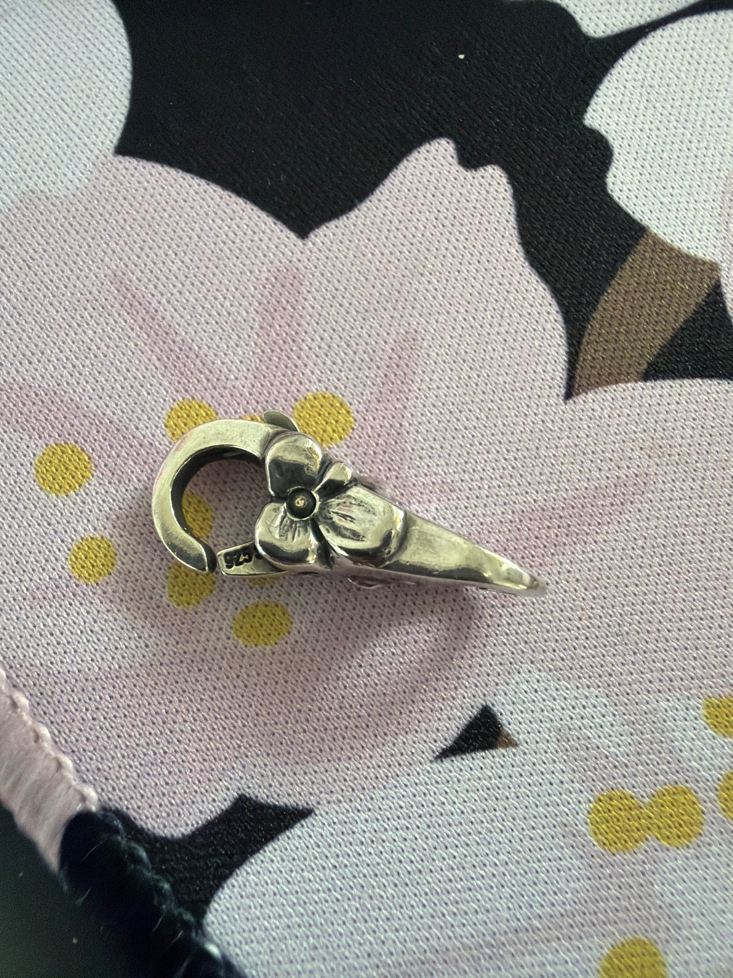 Genuine Trollbeads Flower Lock