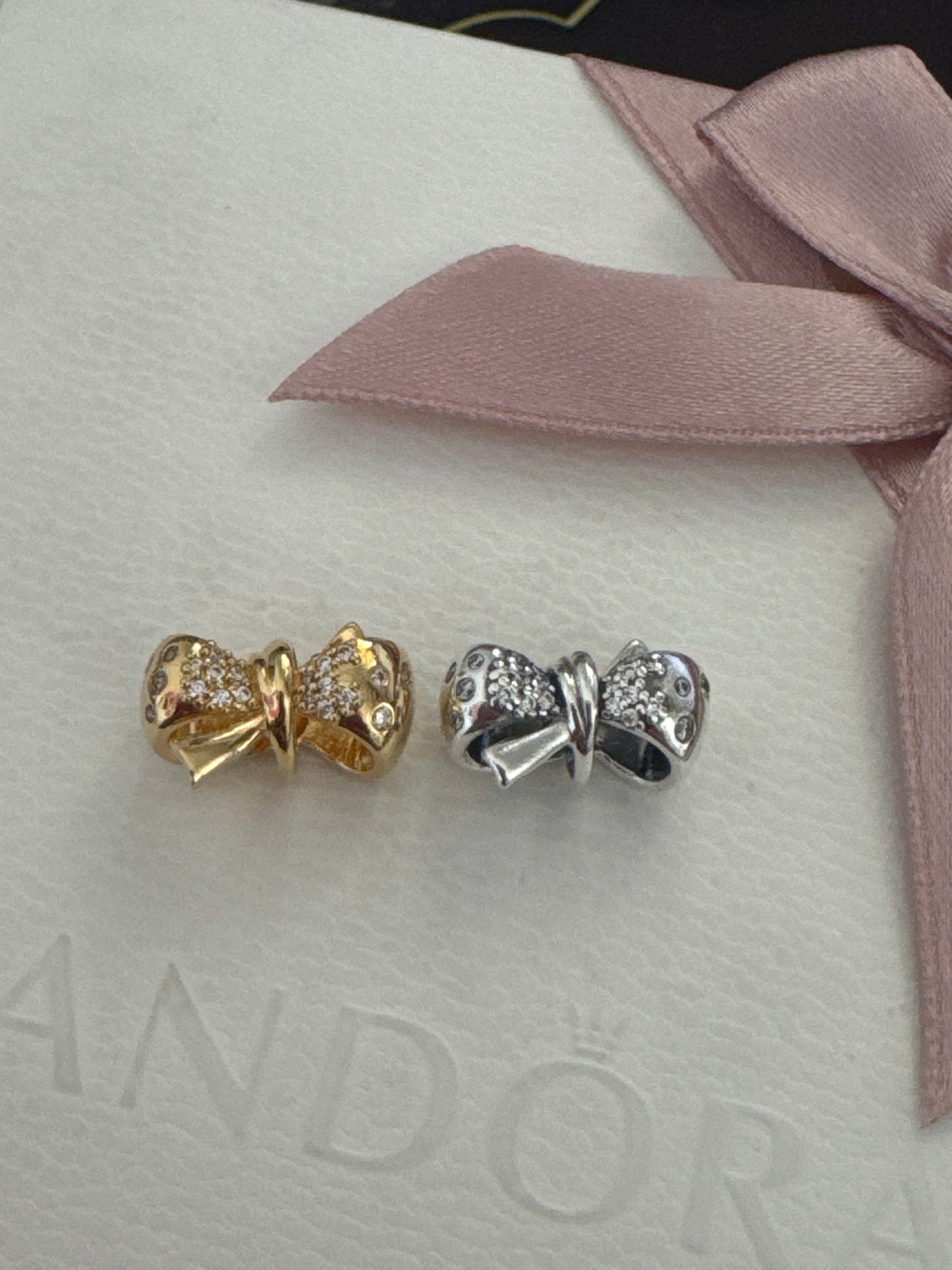 Genuine Pandora Sparkling Pave Bow New Style Charm