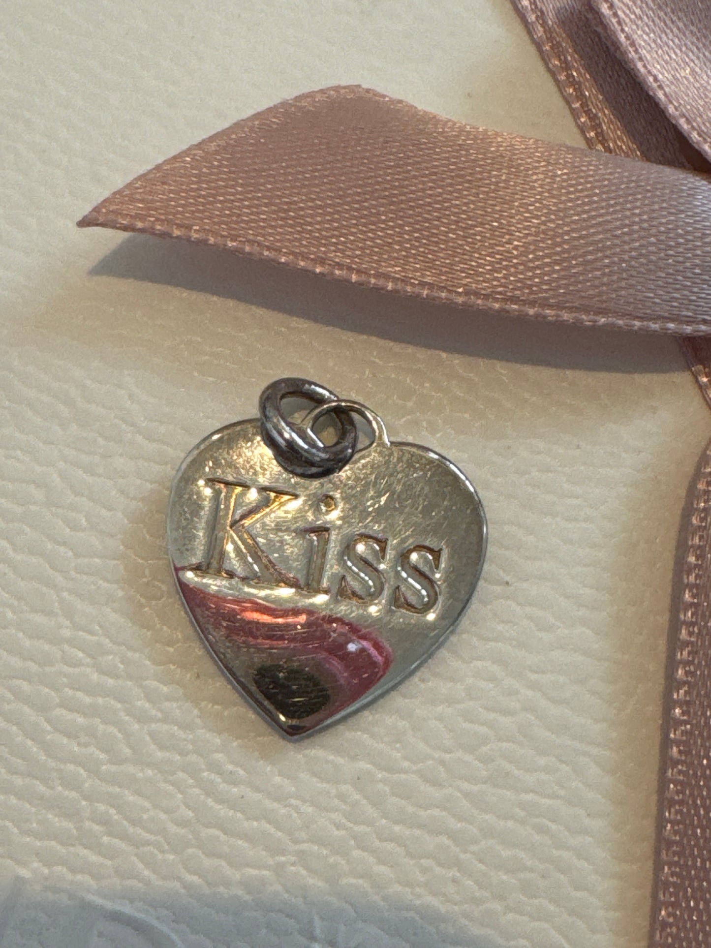 Genuine Thomas Sabo Kiss Heart Pendant Charm