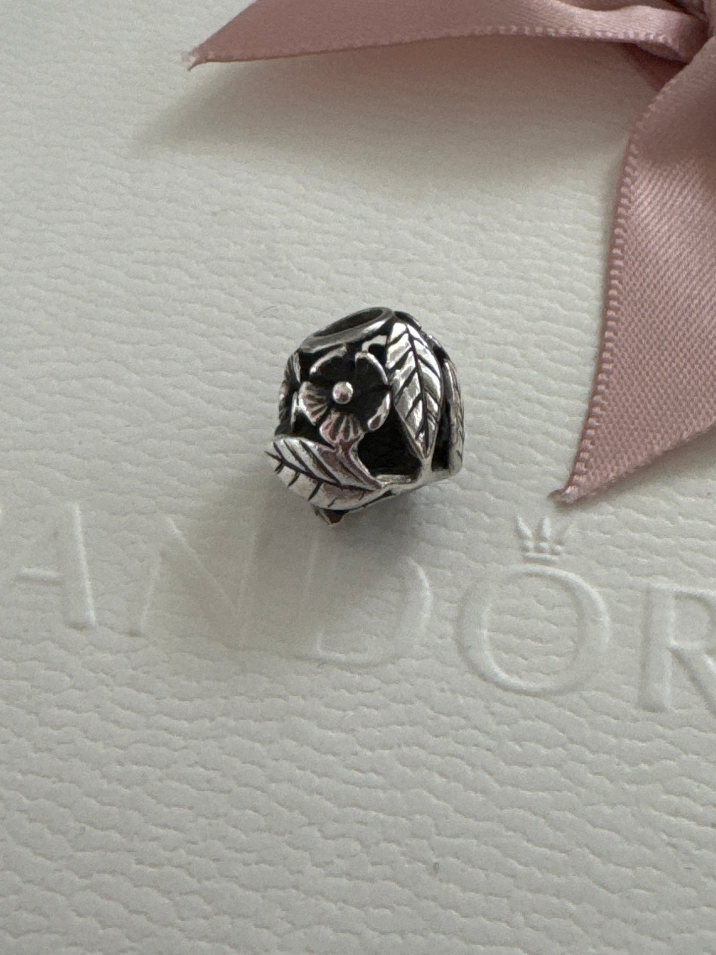 Genuine Trollbeads Flower Power Open Charm