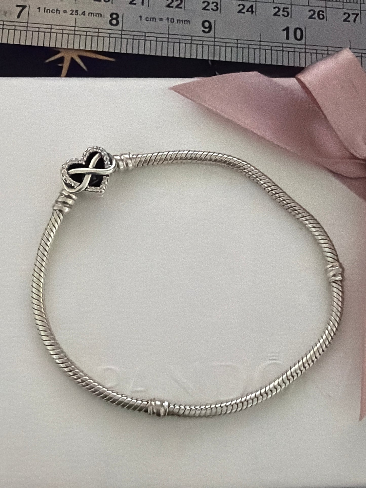 Genuine Pandora Pave Heart Clasp Family Forever New Style 19cm Moments Bracelet