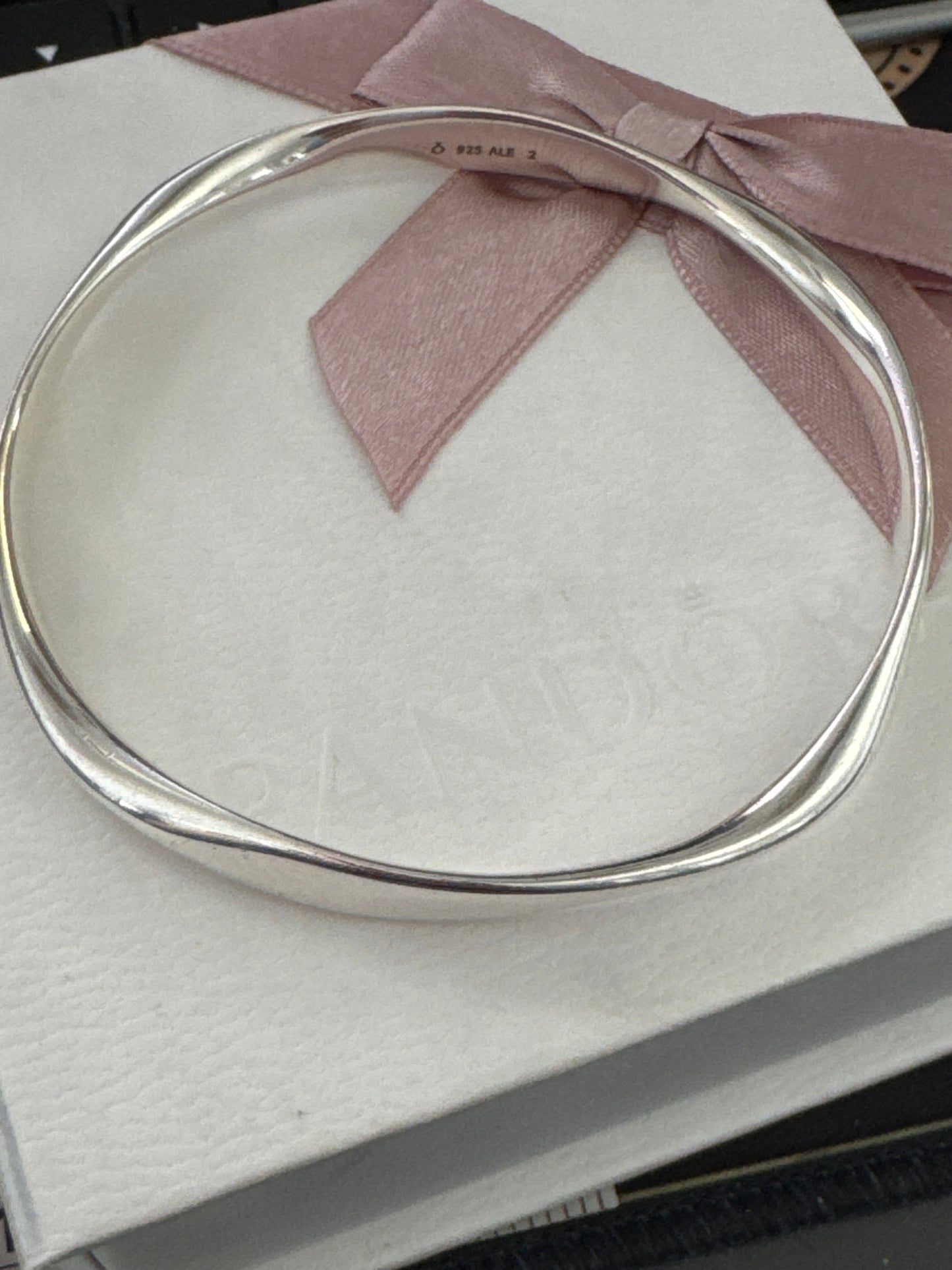 Genuine Pandora Liquid Flow Shaped Bangle Heavy Rare Old HTF Size 2 Medium