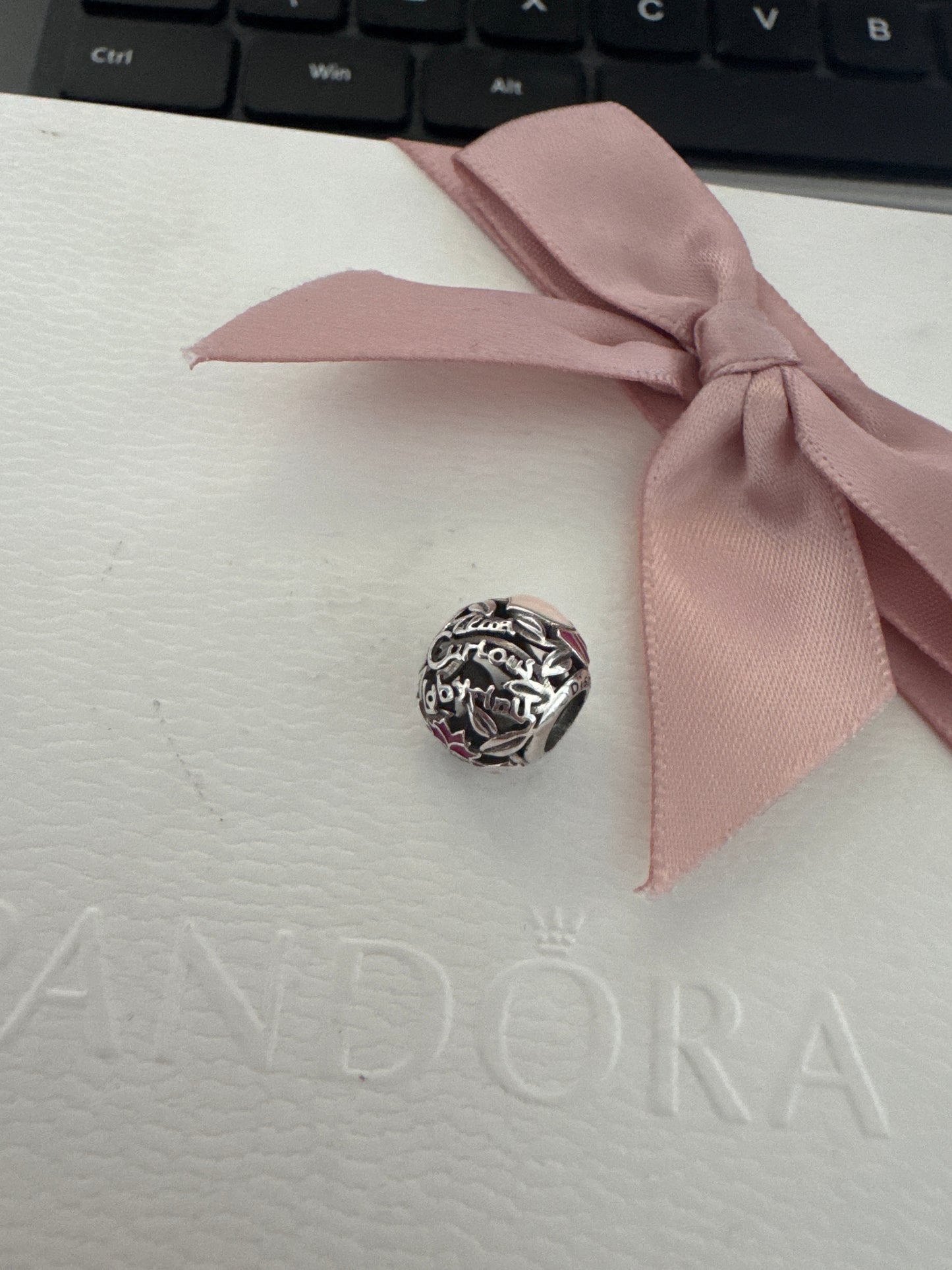 Genuine Pandora Disney Parks 2023 Cheshire Cat Charm