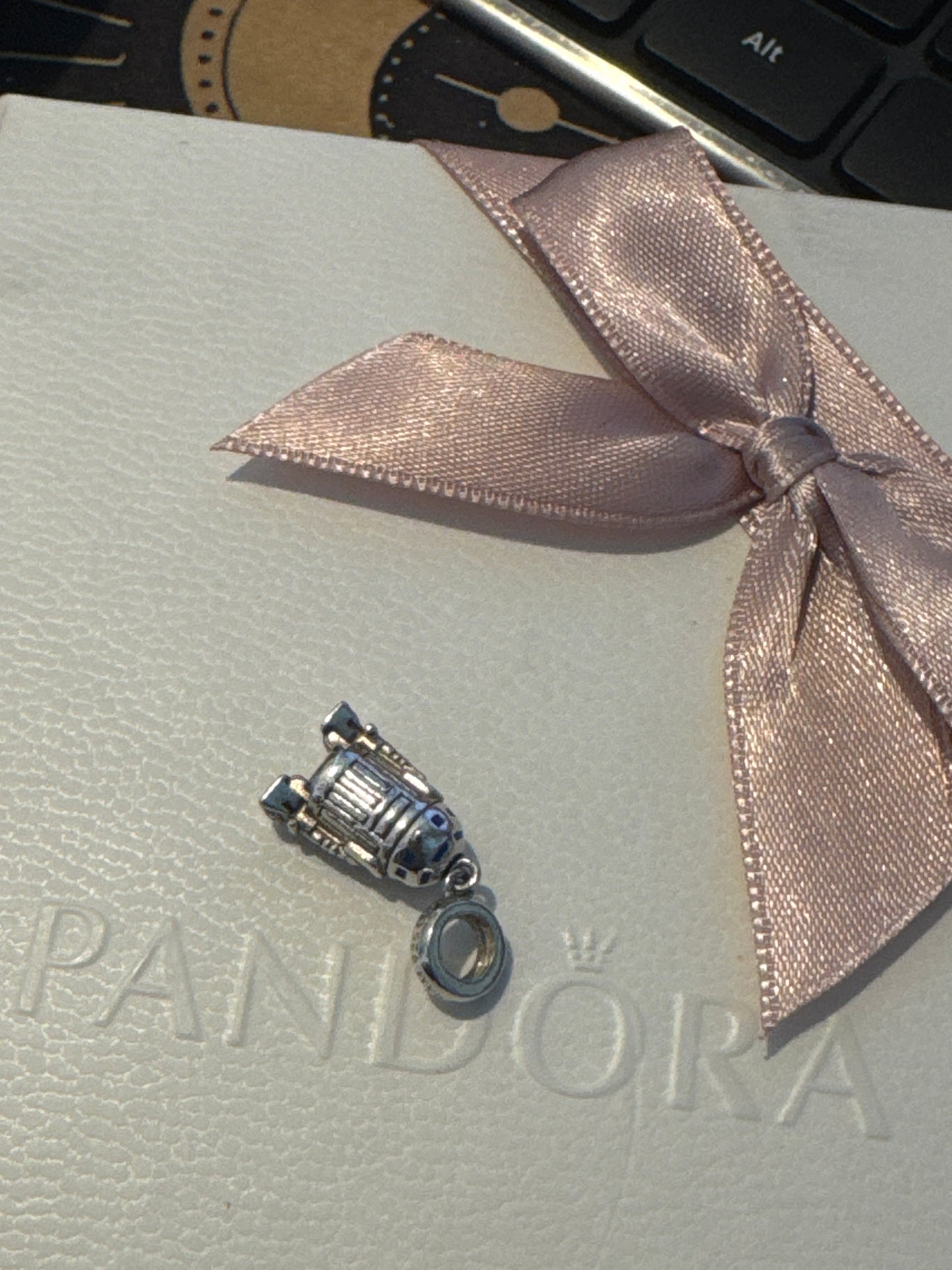 Genuine Chamilia Disney Star Wars R2D2 Dangle Charm