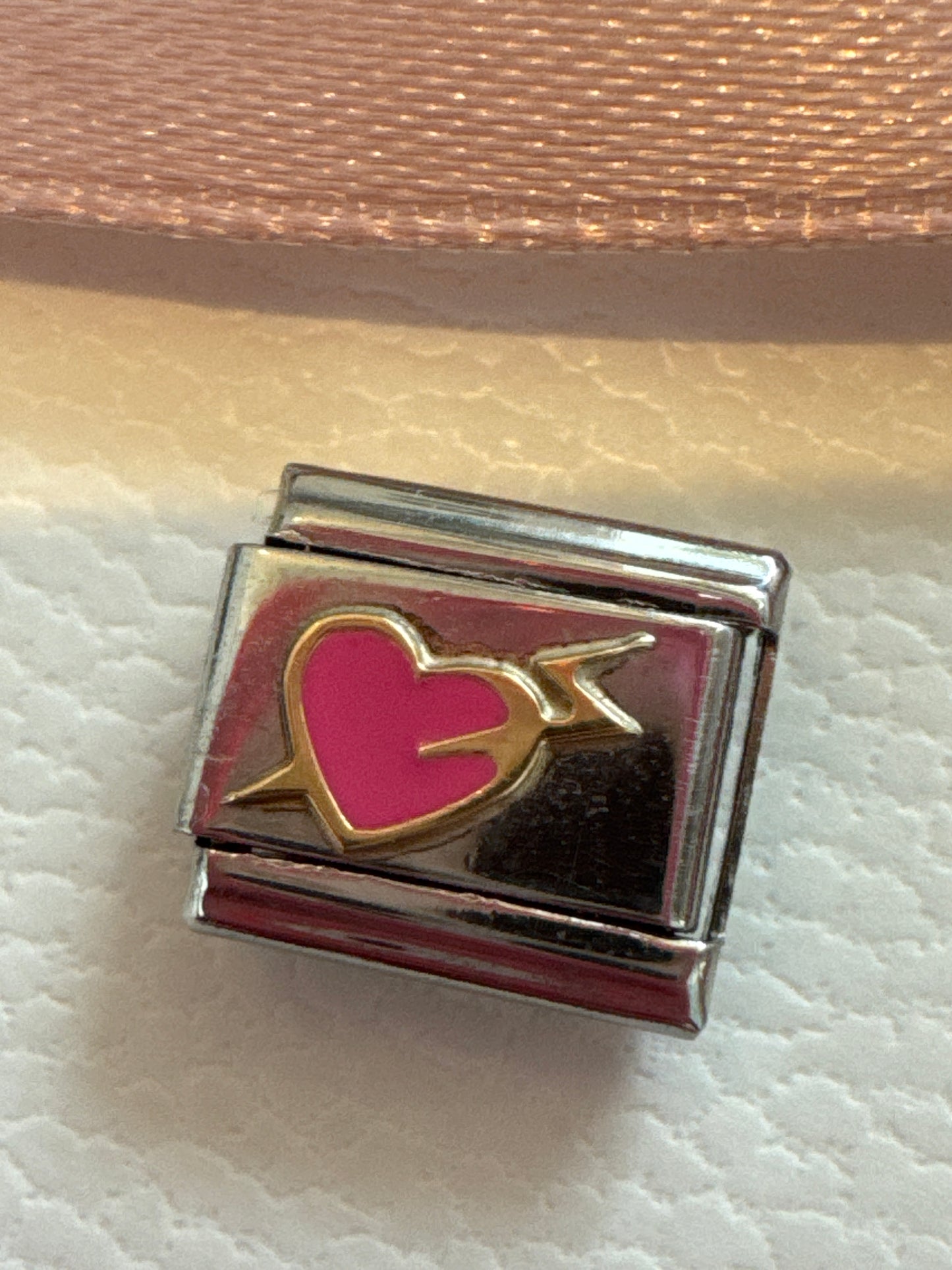 Genuine Nomination Silver Link Charm Enamel Pink Heart Lightening