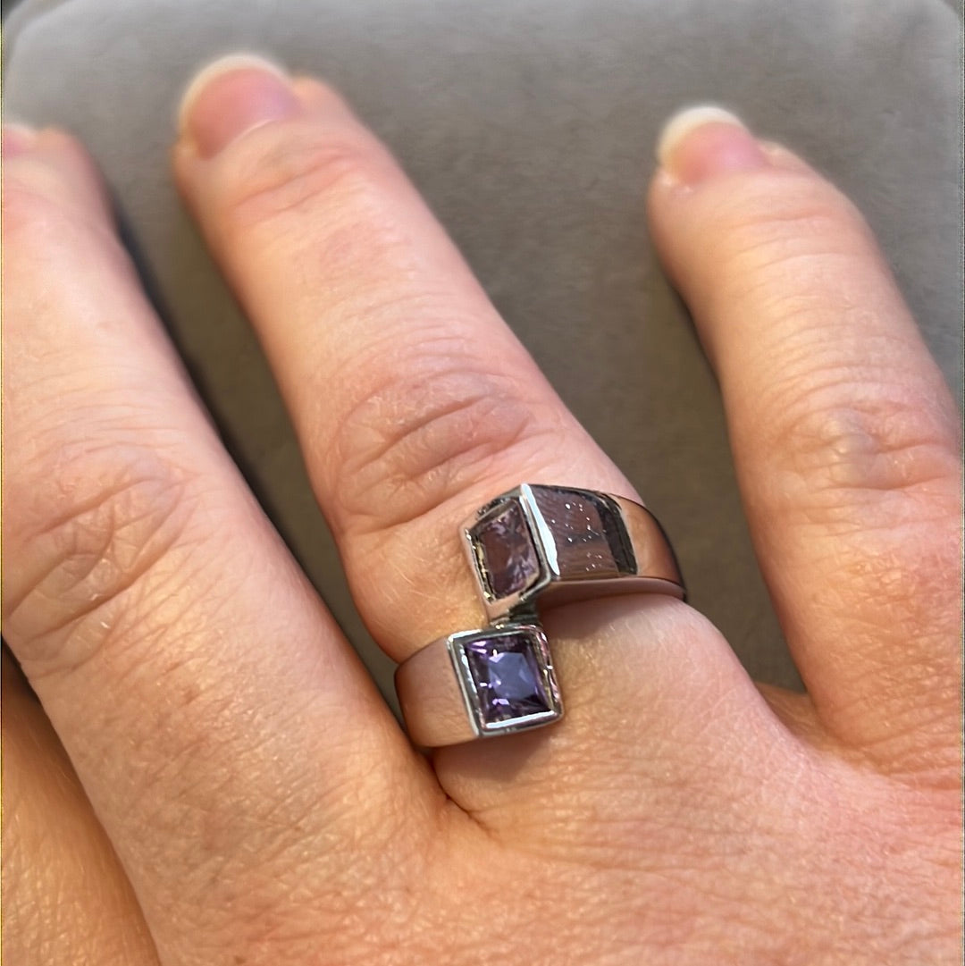 Sterling Silver Purple Square CZ Cross Ring 54