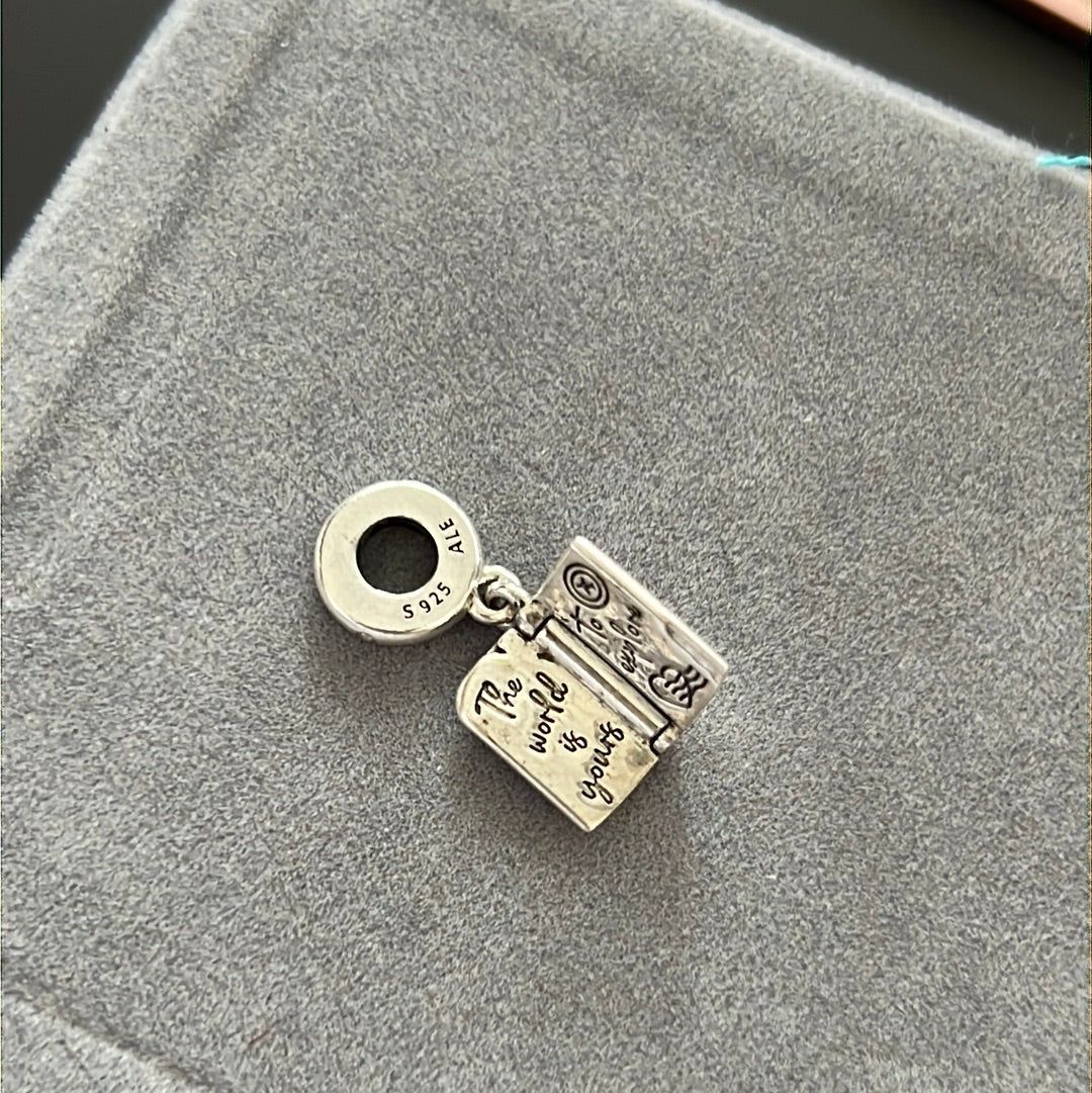 Genuine Pandora Travel Passport Citizen of the World Dangle Charm