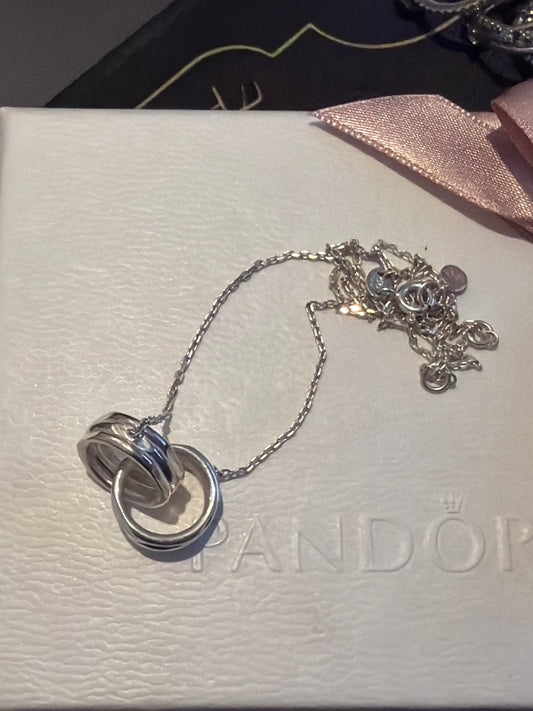 Genuine Links of London 20/20 Interlocking Rings Necklace NEW