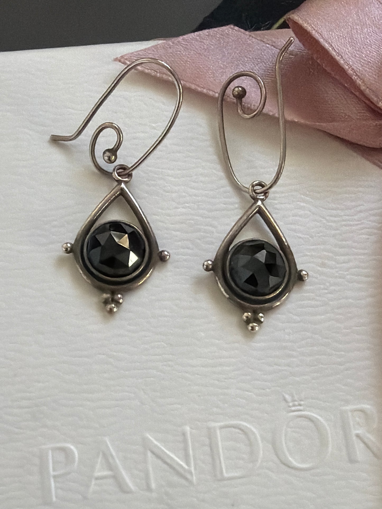 Genuine Pandora Rare HTF Medallion Black Spinel Melanite Black Dangle Earrings