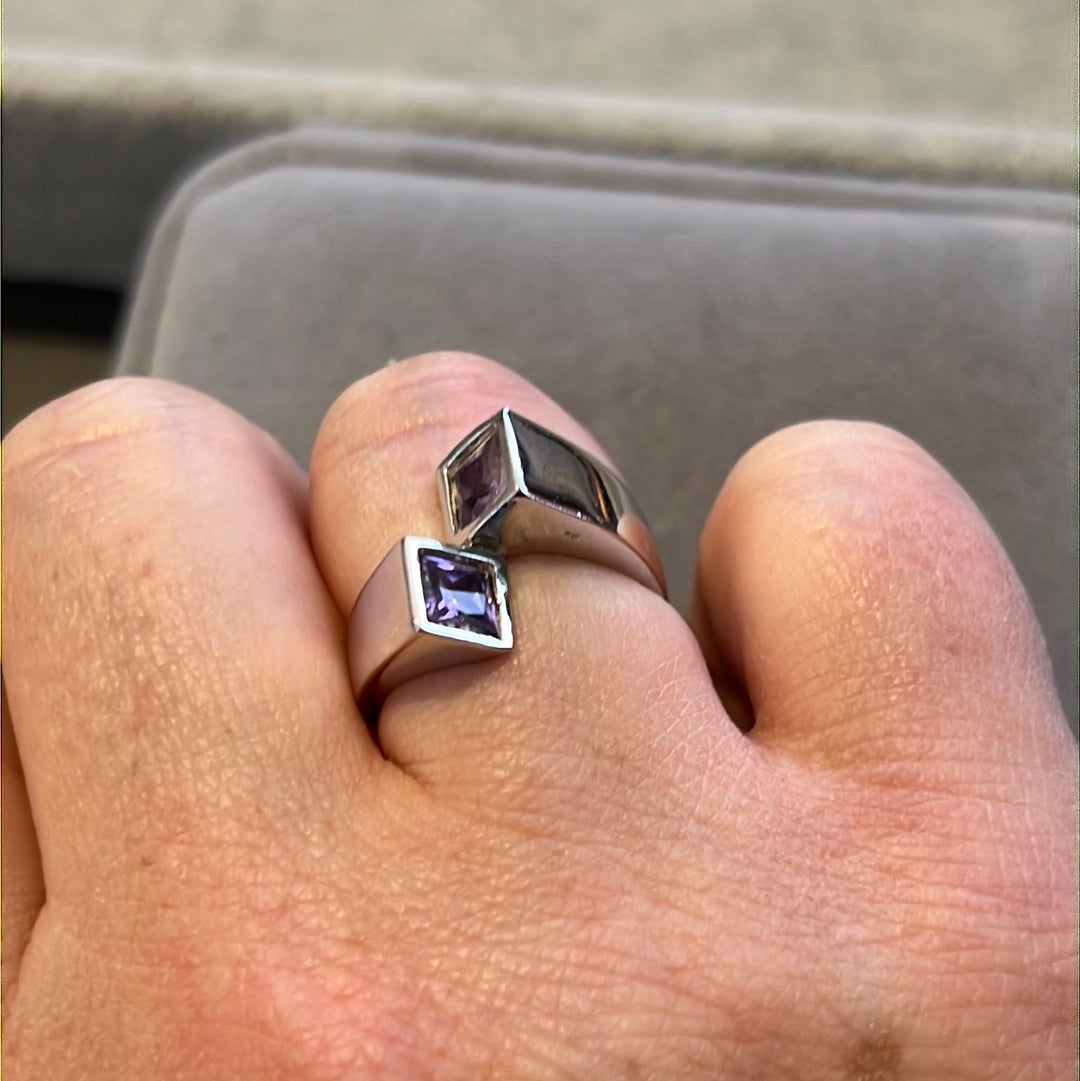 Sterling Silver Purple Square CZ Cross Ring 54
