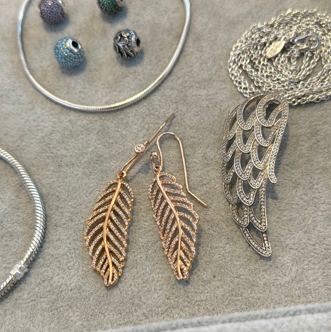Genuine Pandora Rose Gold Pave Dazzling Dangling Feather Compose Earrings