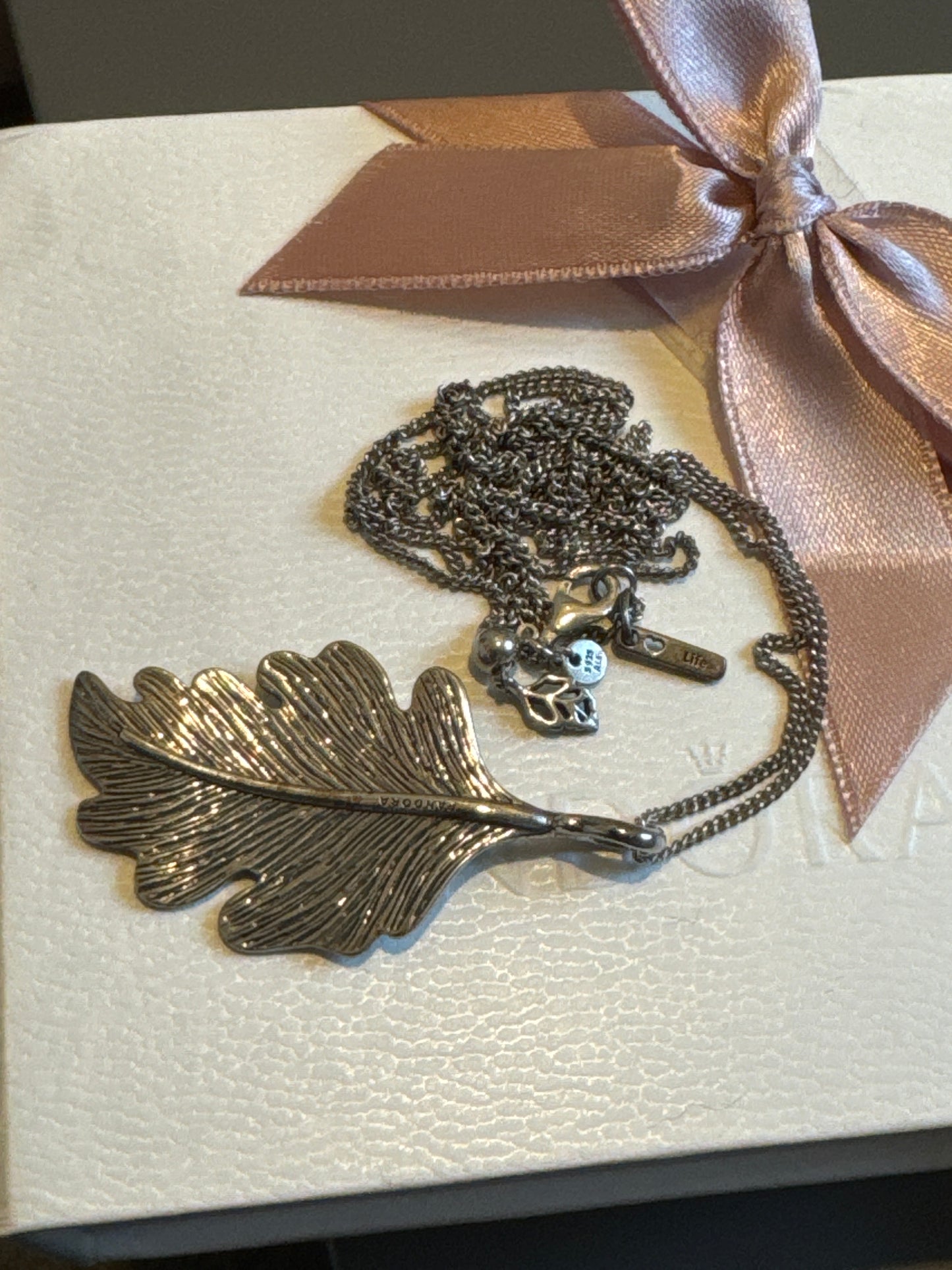 Genuine Pandora Oak Leaf Pendant Necklace Original Chain