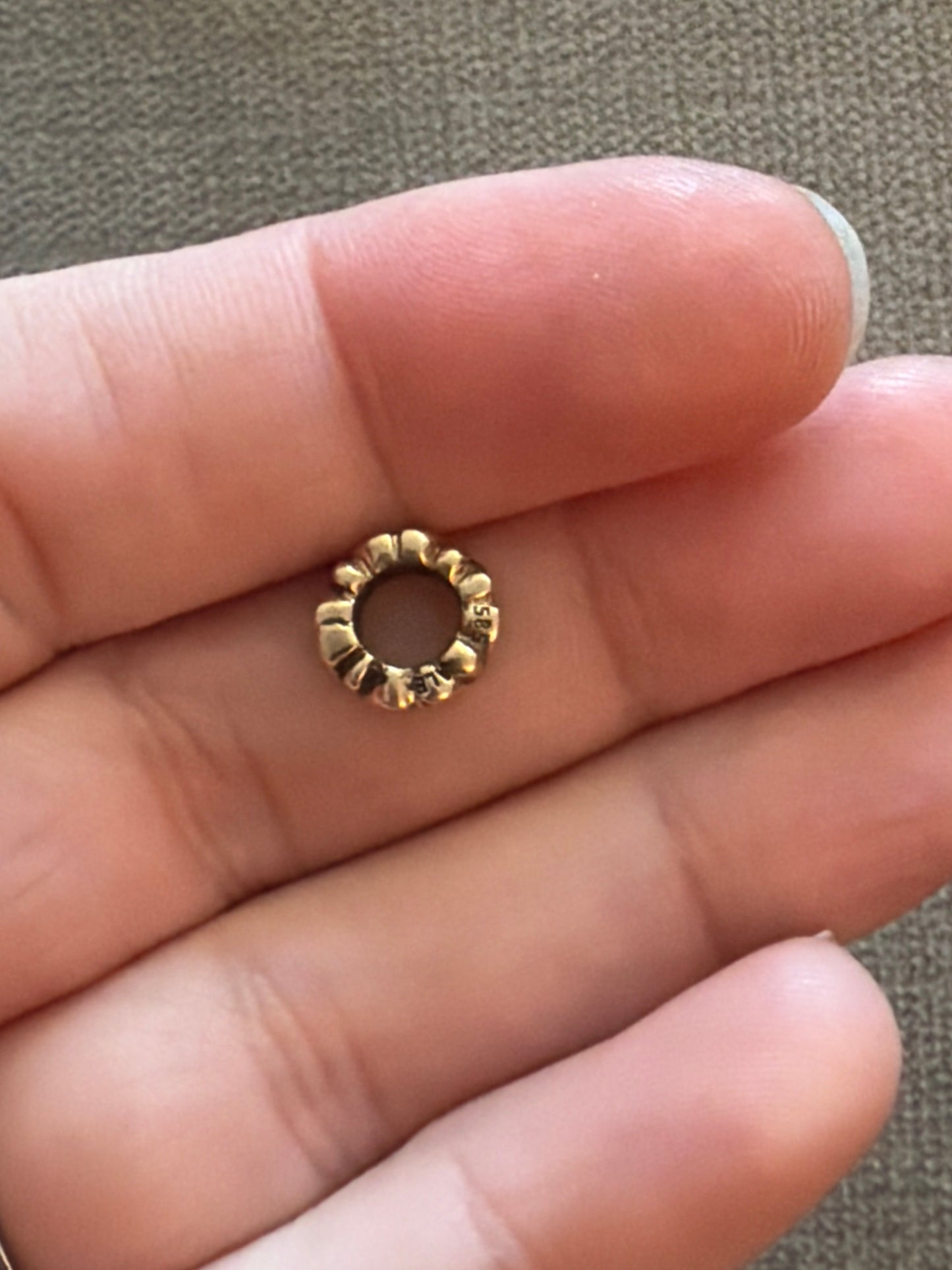 Genuine Pandora Solid Gold 14ct Leaf Nature Spacer x1