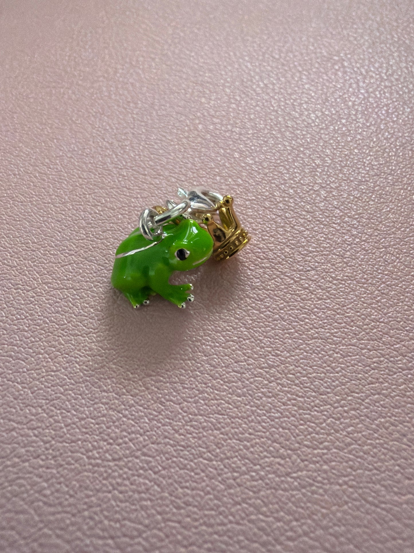Genuine Thomas Sabo Two Tone Enamel Frog Prince Dangle Clip Charm