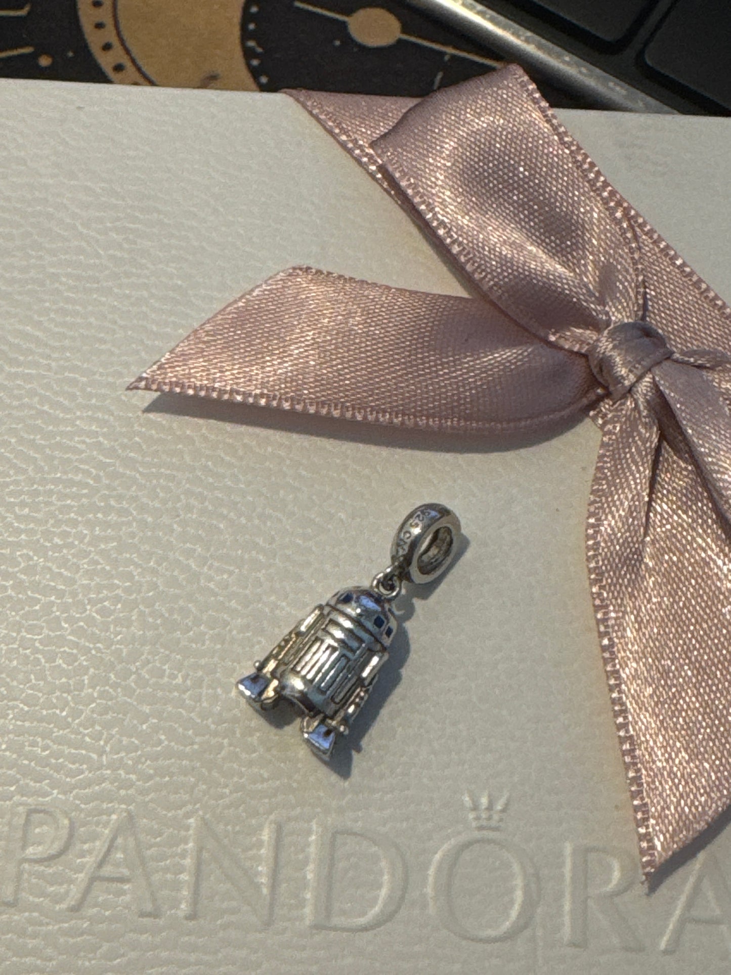 Genuine Chamilia Disney Star Wars R2D2 Dangle Charm