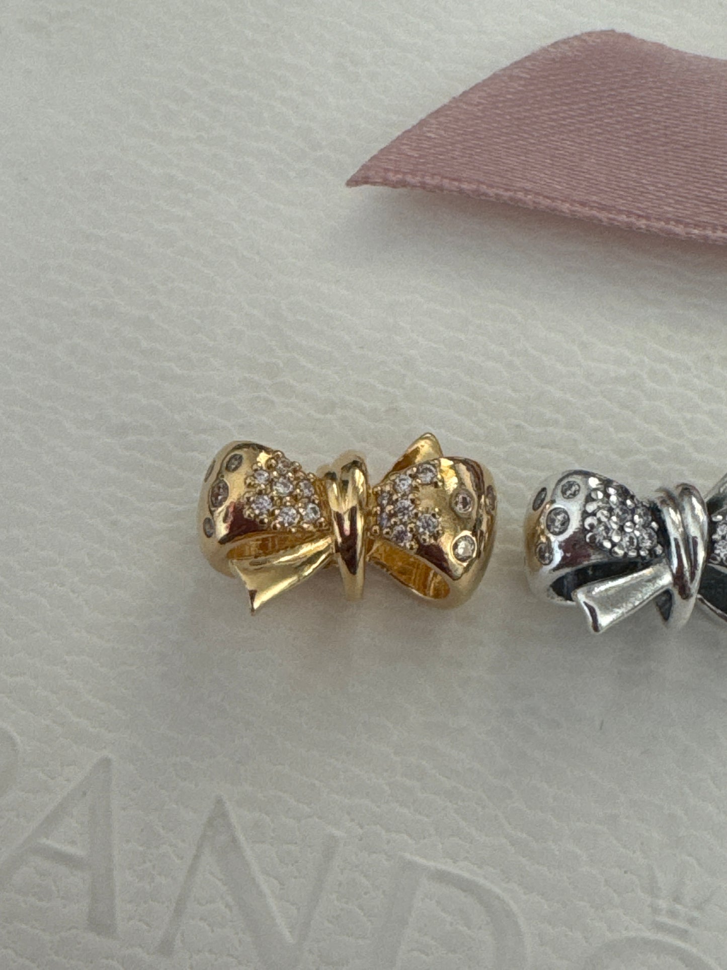 Genuine Pandora Sparkling Pave Bow New Style Charm