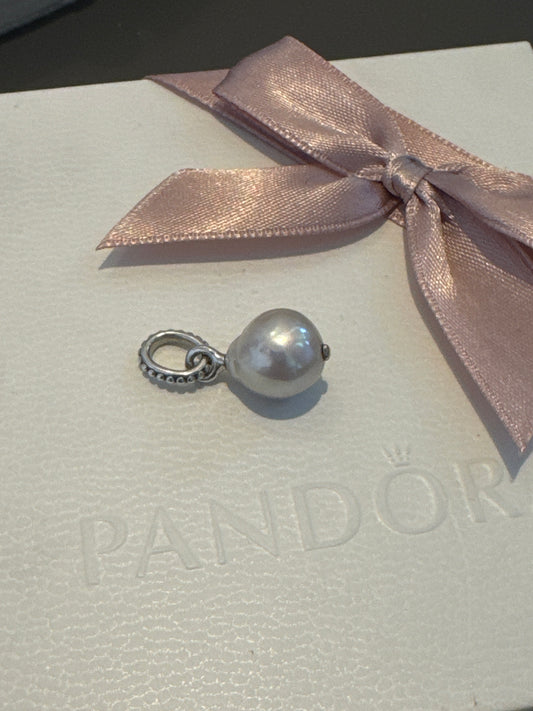 Genuine Pandora Cultured Freshwater Pearl Pendant Charm