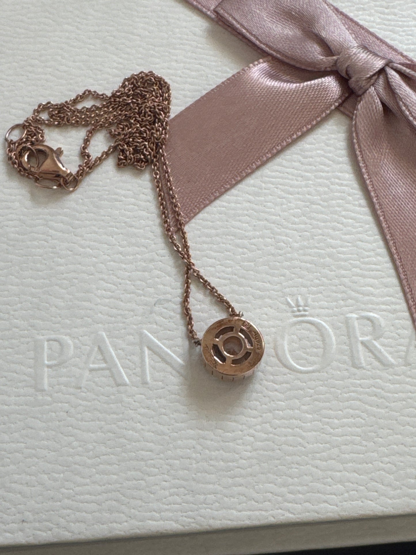 Genuine Thomas Sabo Rose Gold Pave Circle Necklace 45cm Drop