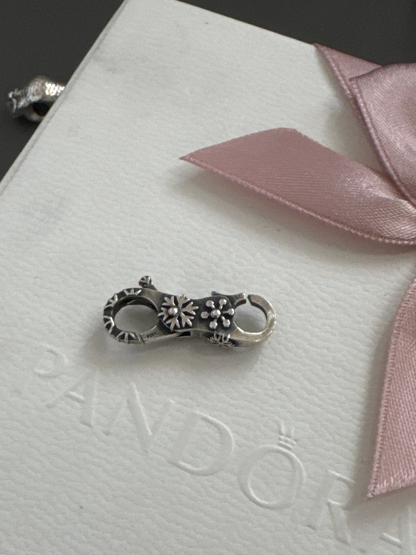 Genuine Trollbeads Snowflake Lock