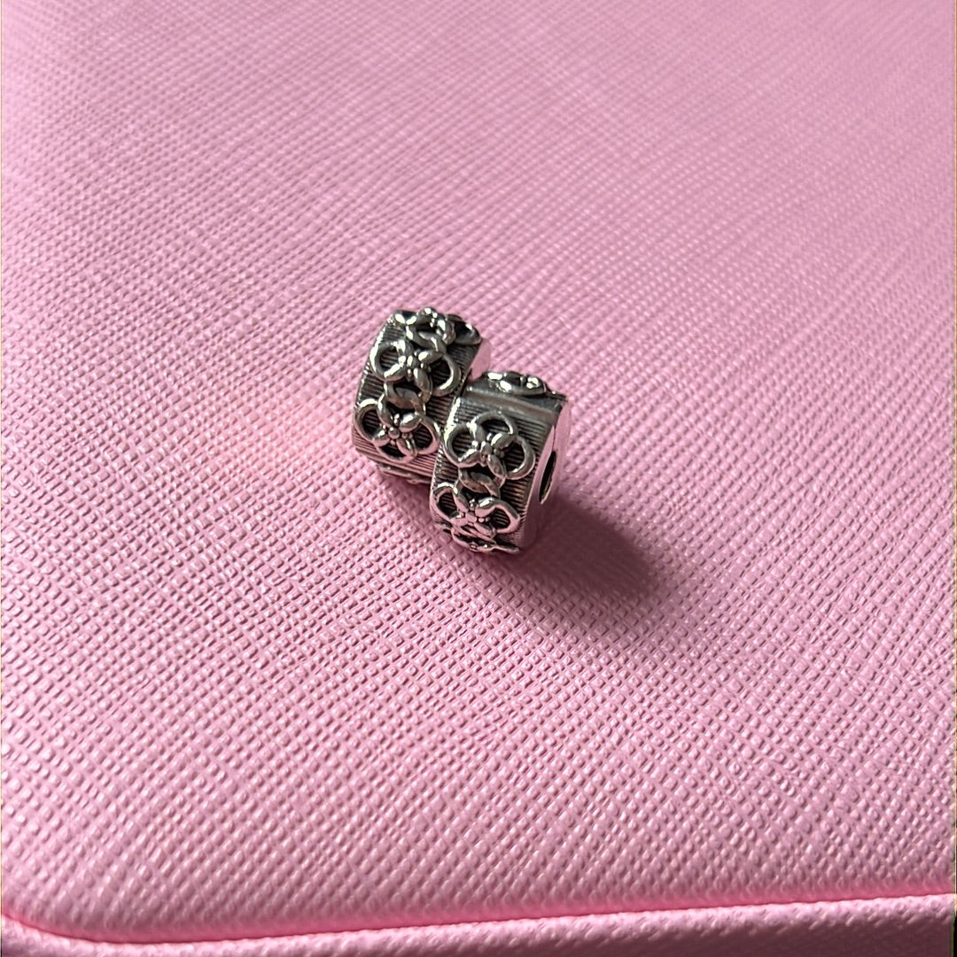 Genuine Pandora New Style Flower Pattern Clips