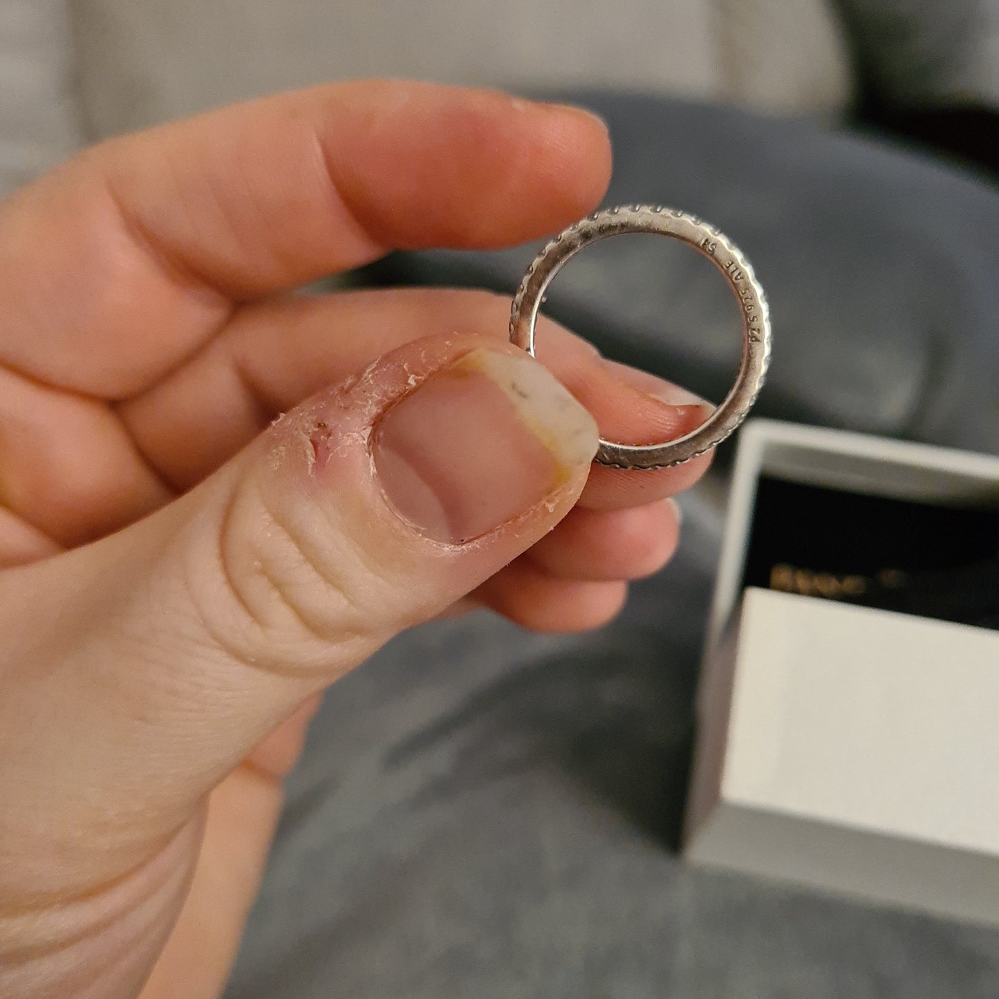 Genuine Pandora Beautiful Blue Square Ring Pave 56