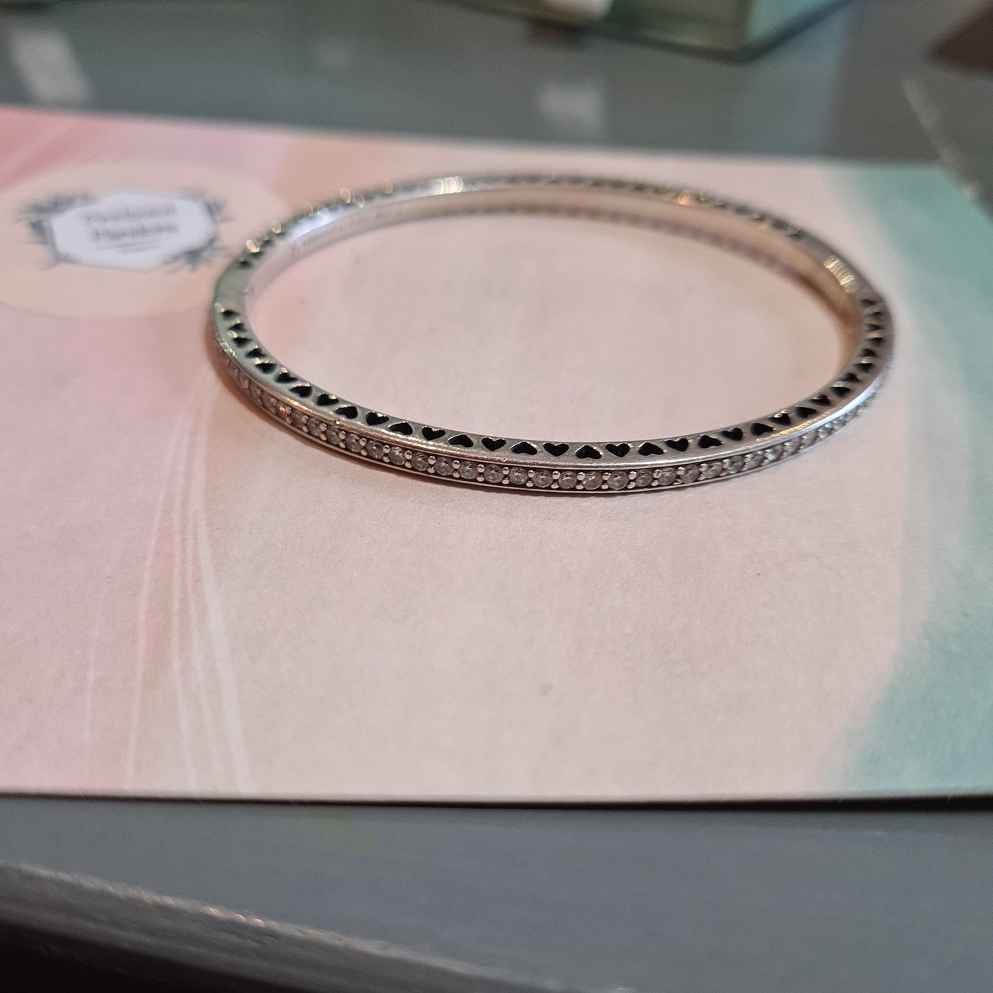 Genuine Pandora Radiant Hearts Bangle Purple Lilac Bangle