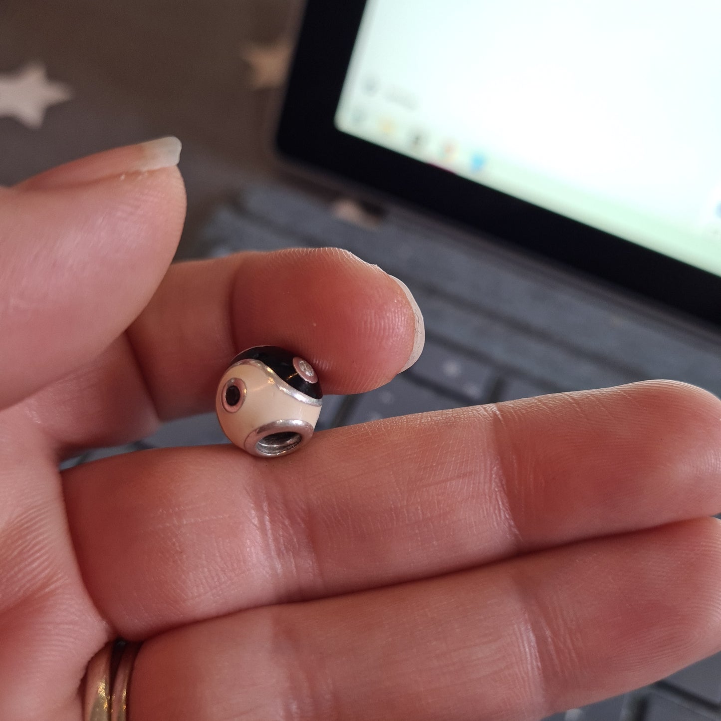 Genuine Pandora Yin Yang Peace Black and White With CZ Charm