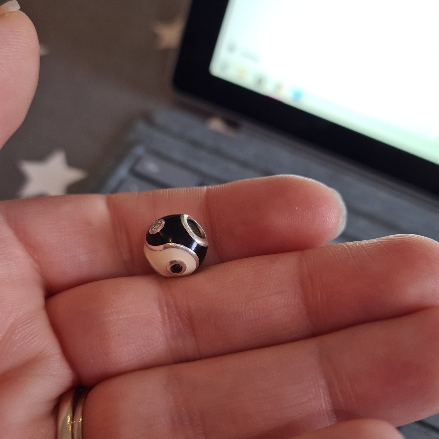 Genuine Pandora Yin Yang Peace Black and White With CZ Charm