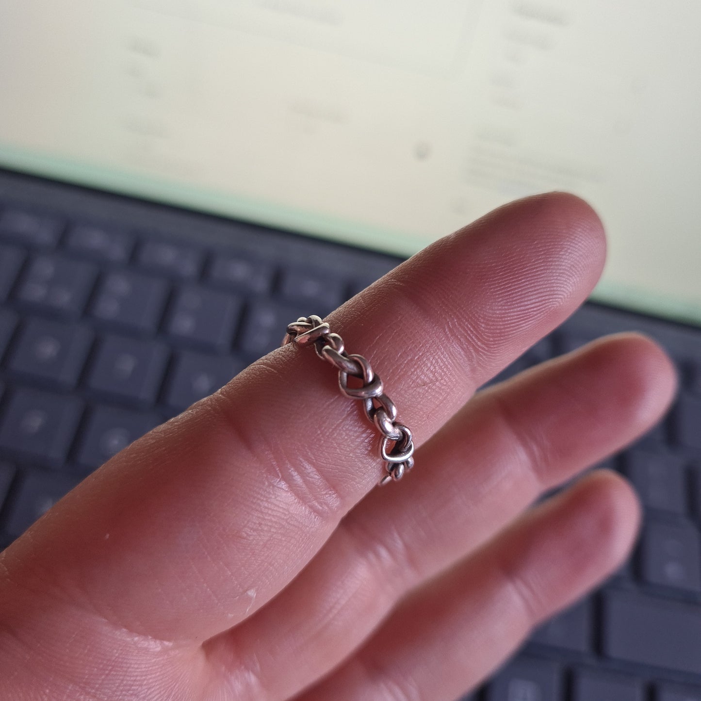 Genuine Pandora Heart Openwork Knotted Band Size 50 Ring