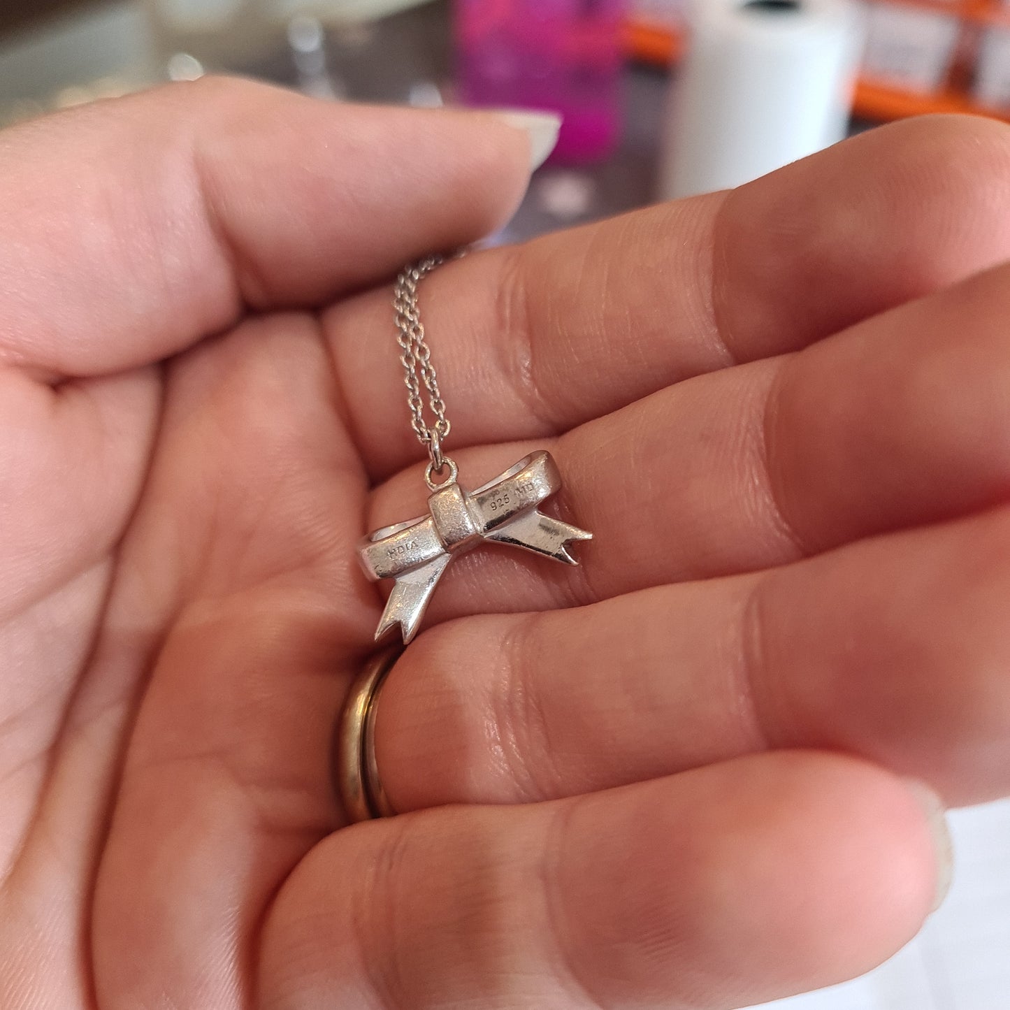 Genuine Hot Diamond Oversized Bow Necklace With Small CZ? Diamond? In the Middle