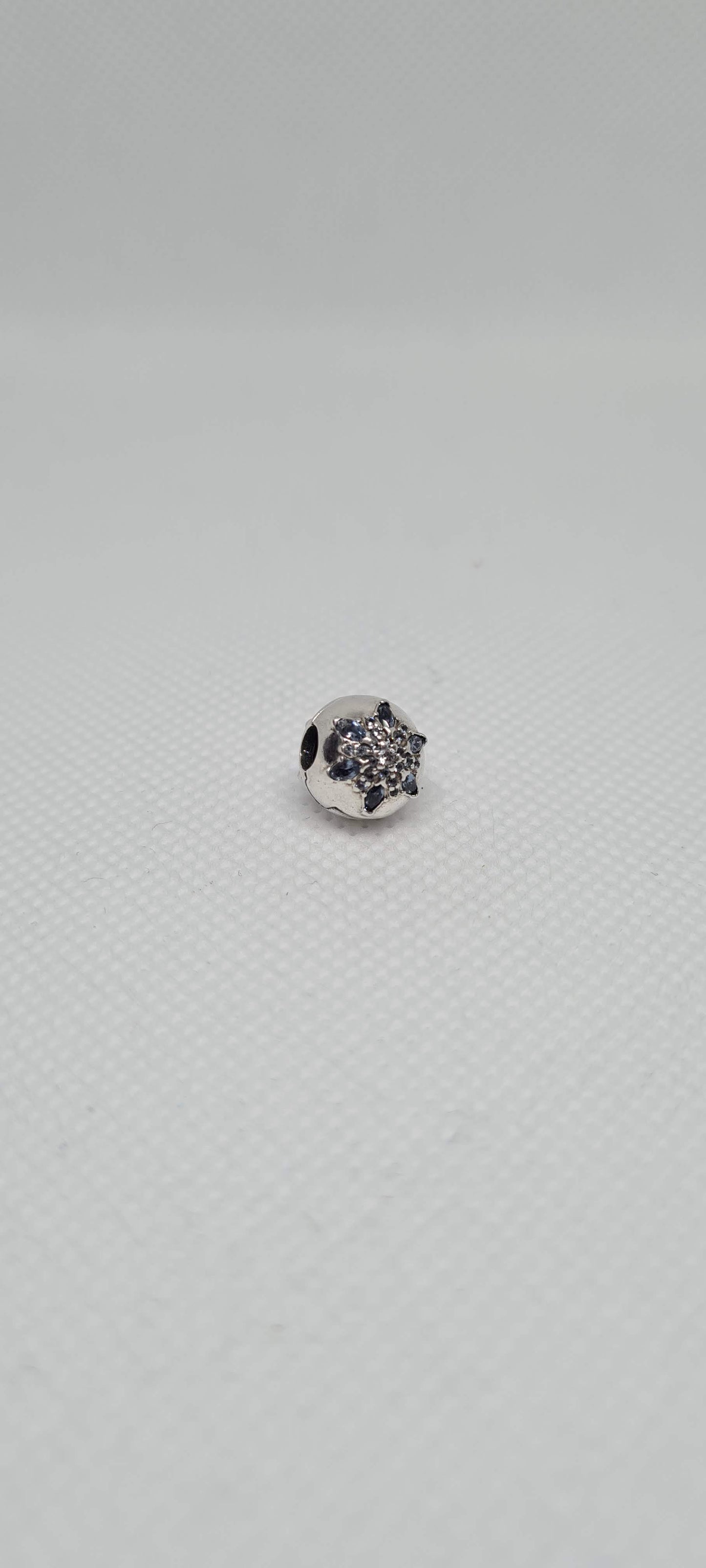 Genuine Pandora Blue Snowflake Clip Charm