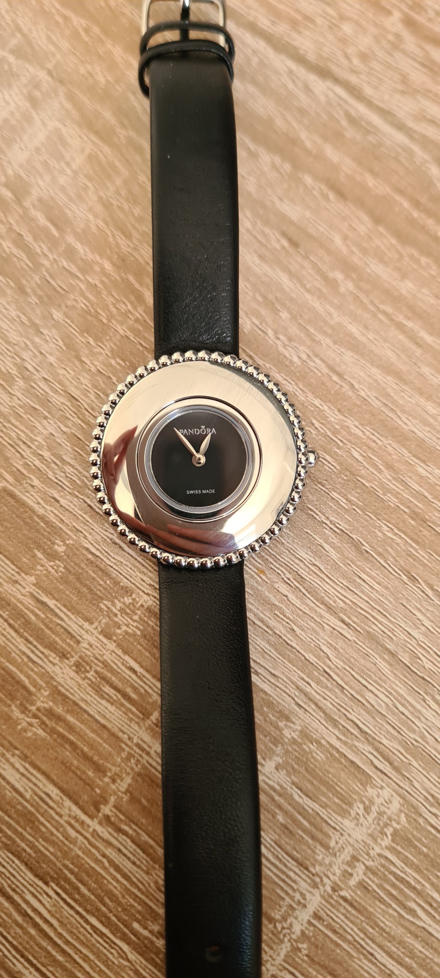 Genuine Pandora Beautiful Black and Silver Watch Liquid Collection