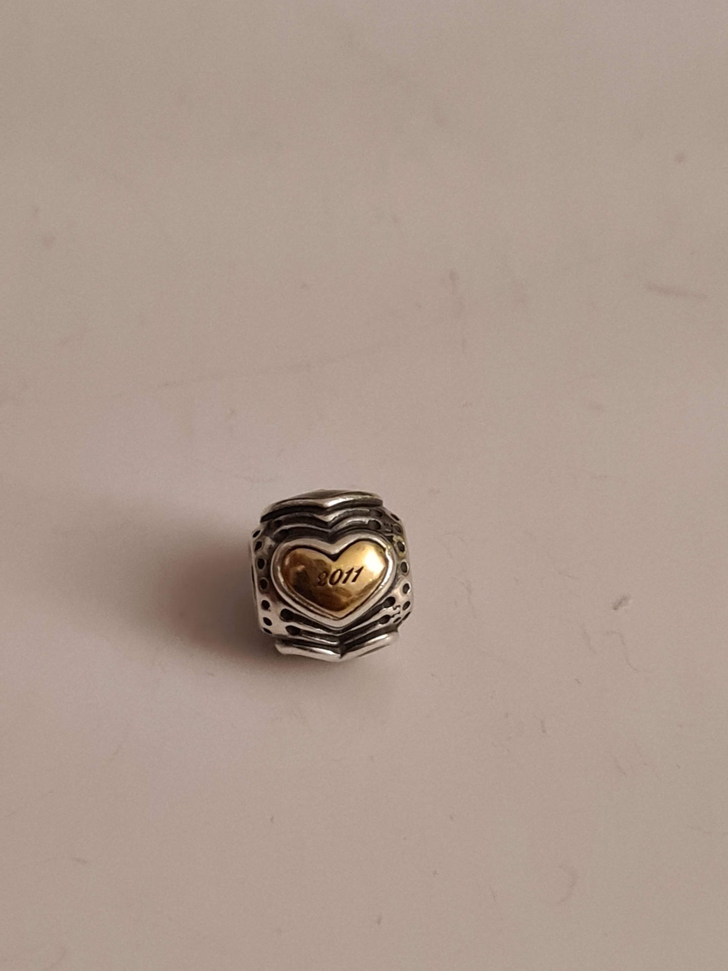 Genuine Pandora Black Friday 14k Heart 2011 Charm