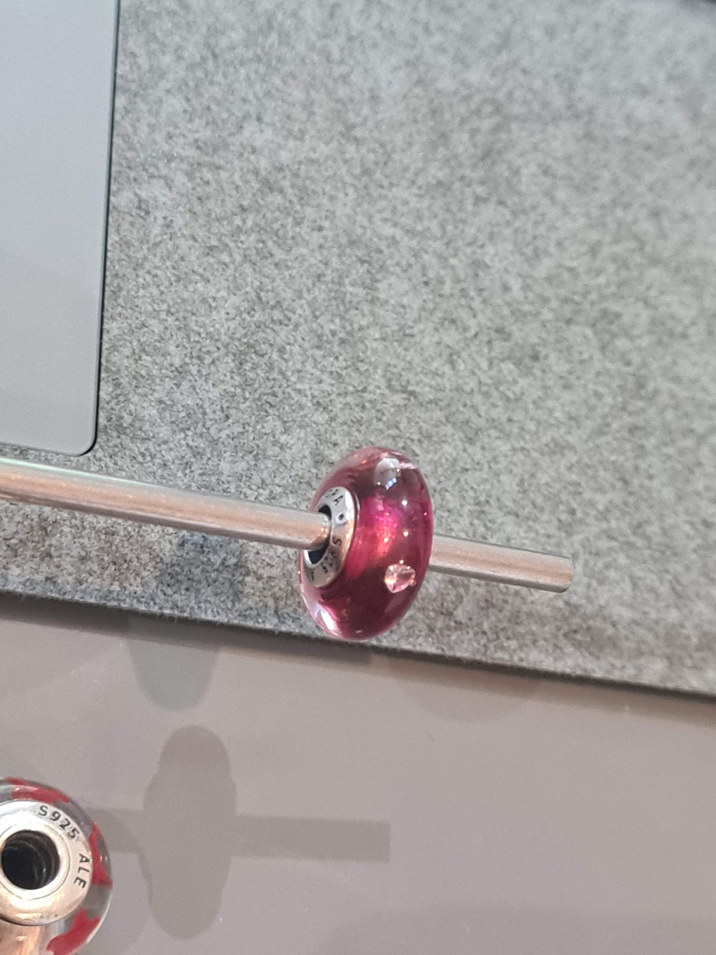 Genuine Pandora Beautiful Cerise Pink Shiny Crystal Heart Glass Charm