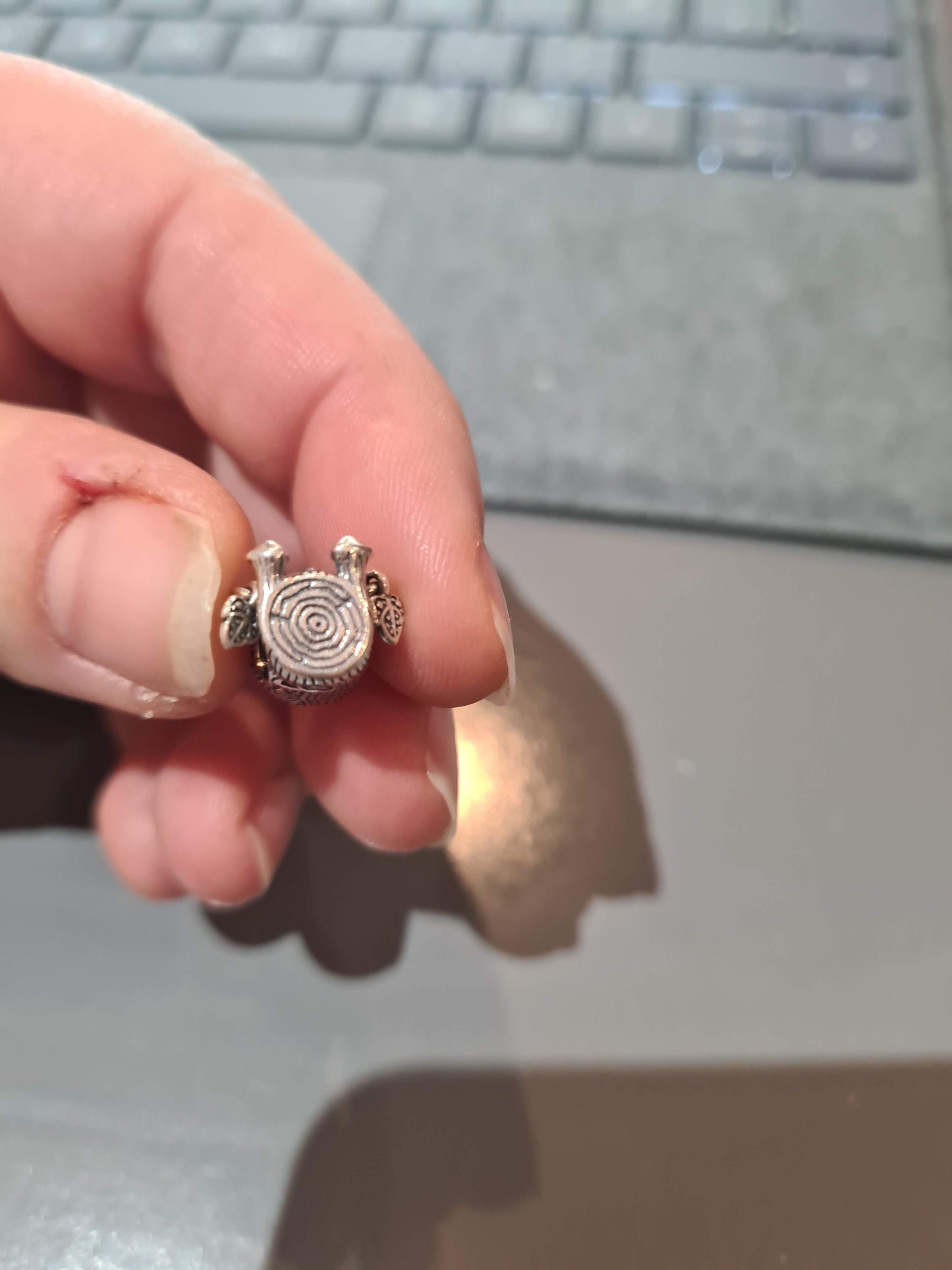Genuine Pandora Tree Monster Baby Groot? Charm With Dangle Leaf Hands