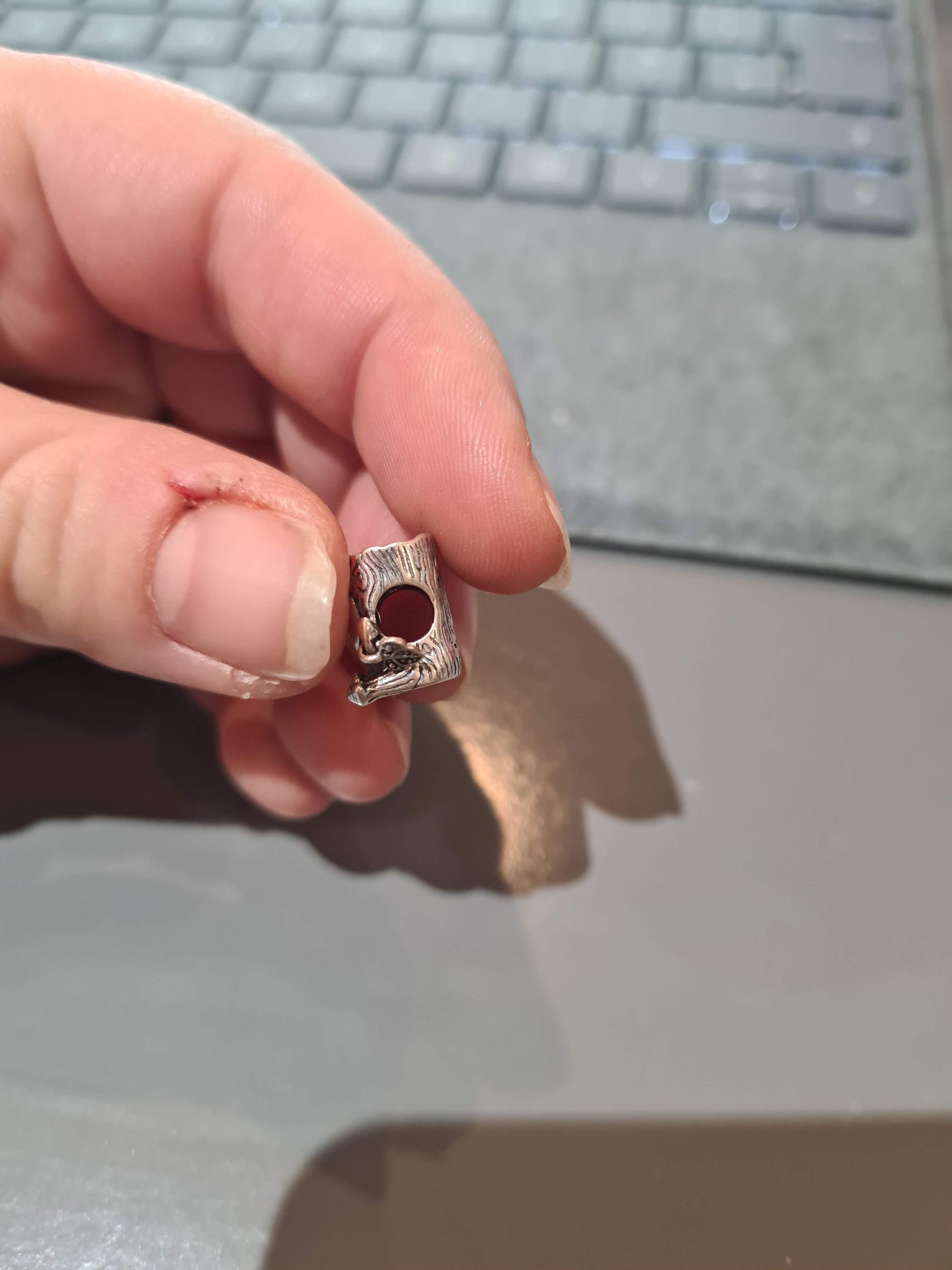 Genuine Pandora Tree Monster Baby Groot? Charm With Dangle Leaf Hands