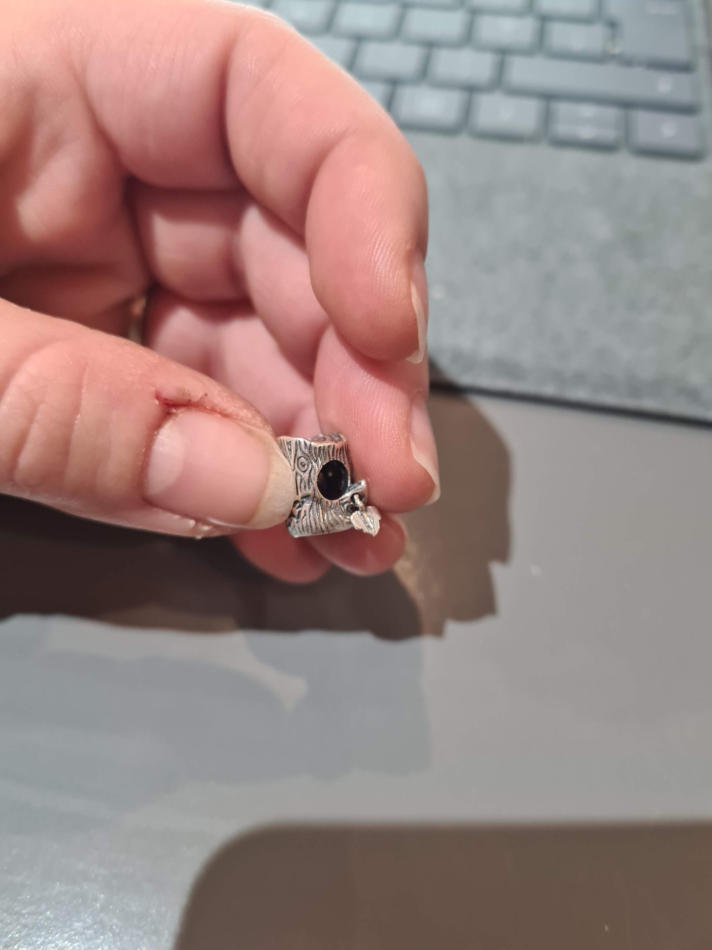 Genuine Pandora Tree Monster Baby Groot? Charm With Dangle Leaf Hands