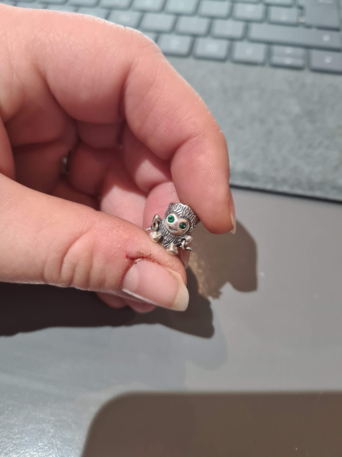 Genuine Pandora Tree Monster Baby Groot? Charm With Dangle Leaf Hands