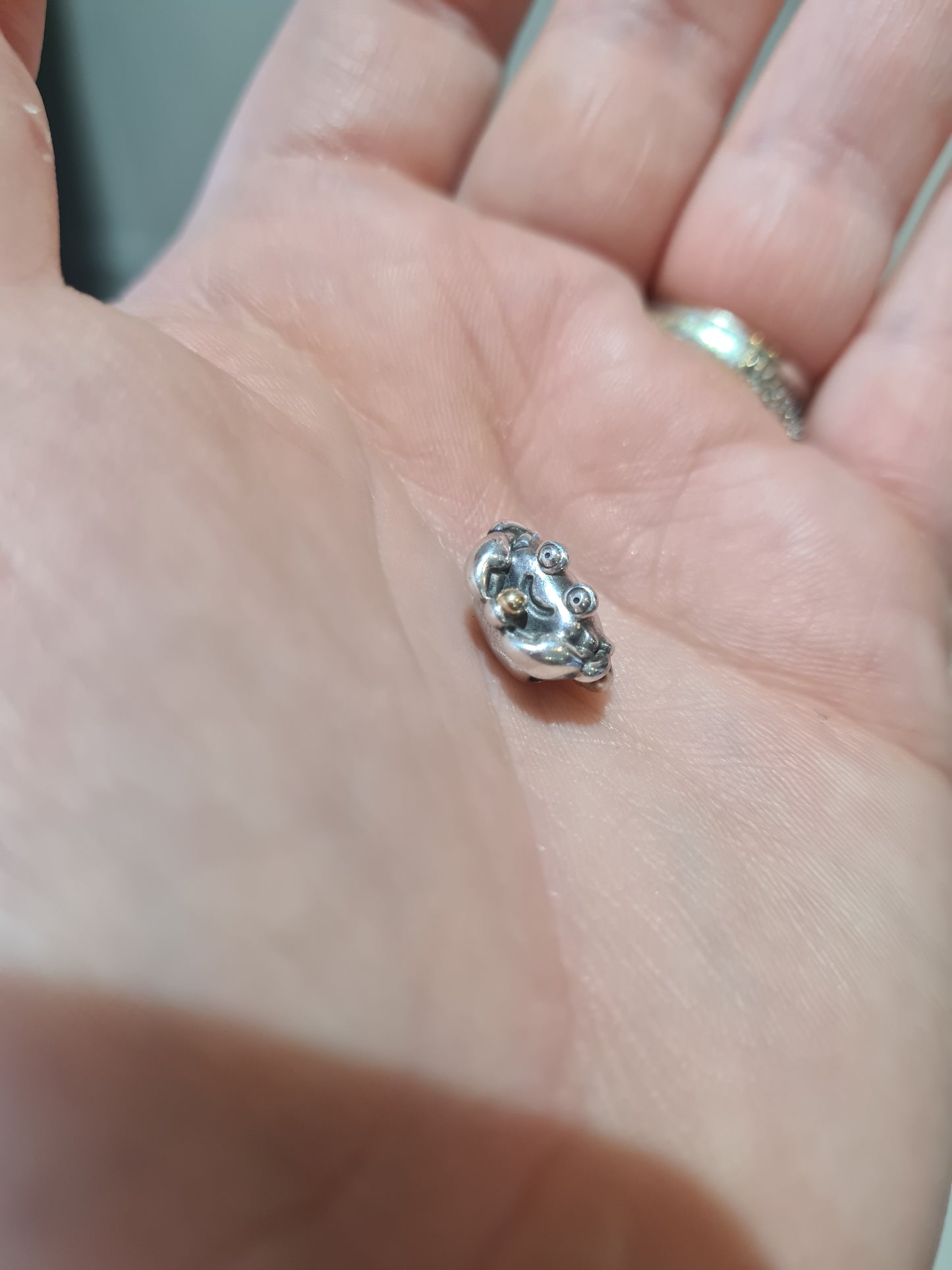Genuine Pandora Rare and Retired Crab With Gold Pearl