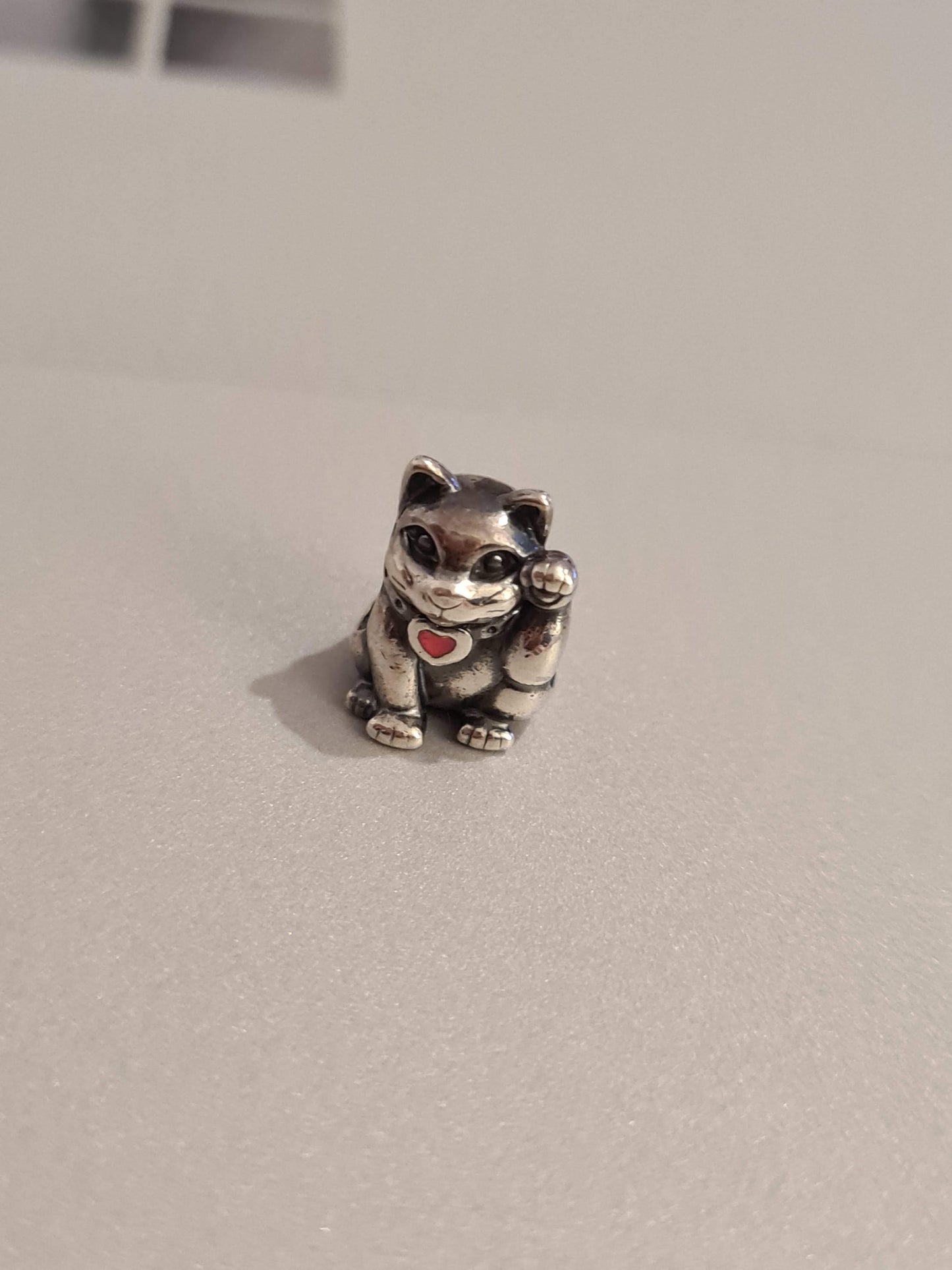 Genuine Pandora Lucky Chinese Cat Waving Kitten