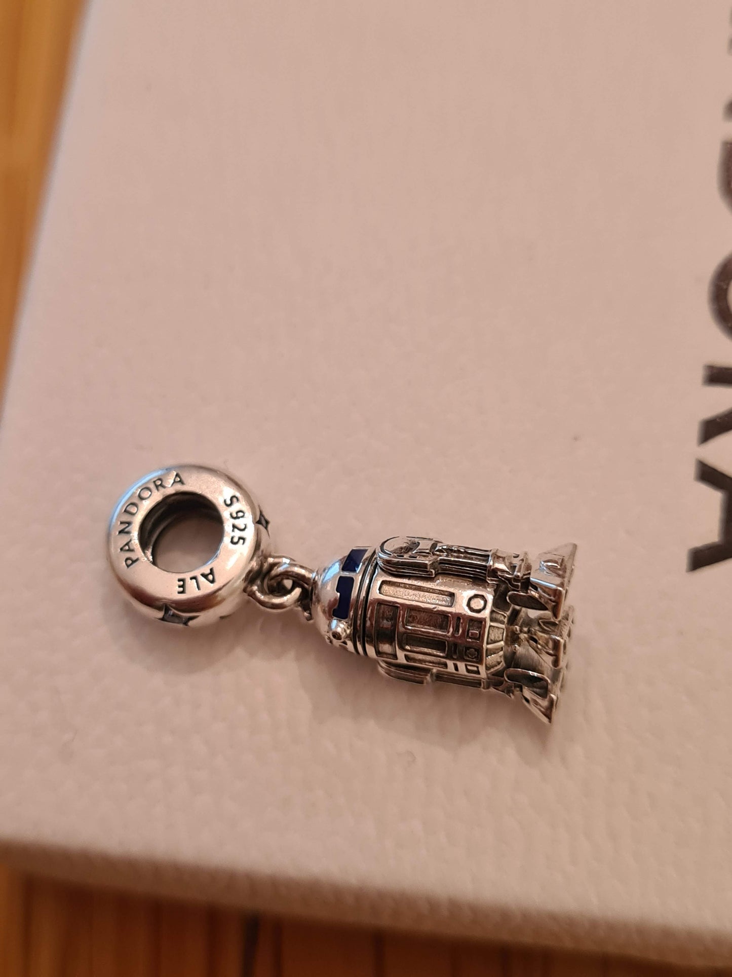Genuine Pandora Star Wars R2D2 Robot Charm