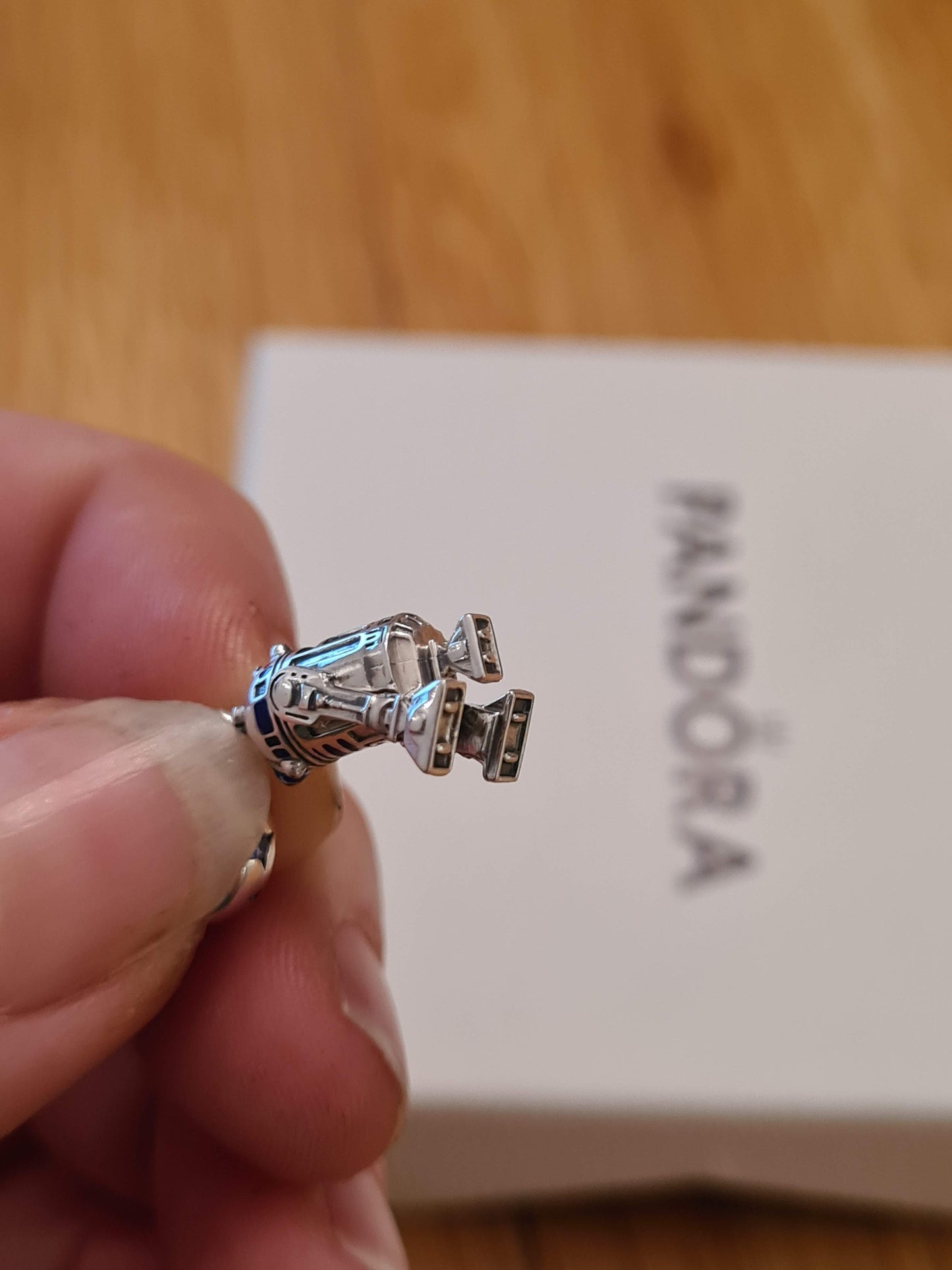 Genuine Pandora Star Wars R2D2 Robot Charm