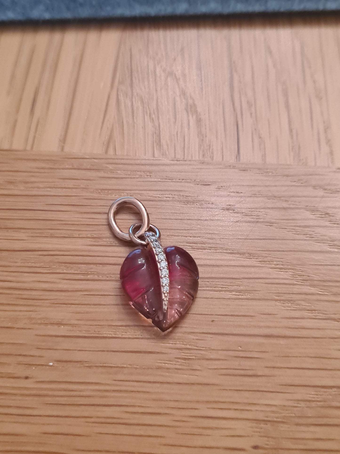 Genuine Pandora Brand New Murano Glass Rose Gold Leaf Pave Line