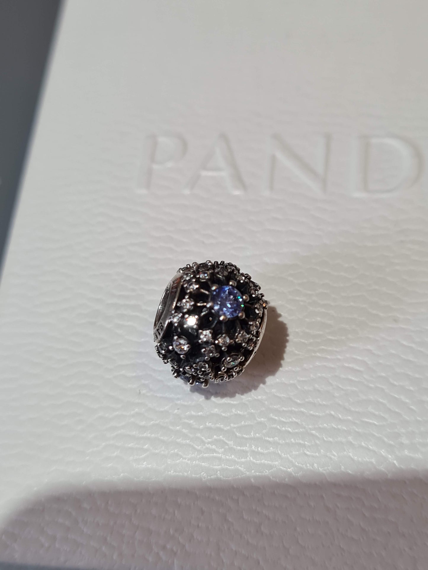 Genuine Pandora Disney Cinderella's Wish Pave Sparkle Snowflake Blue and Clear Charm Large