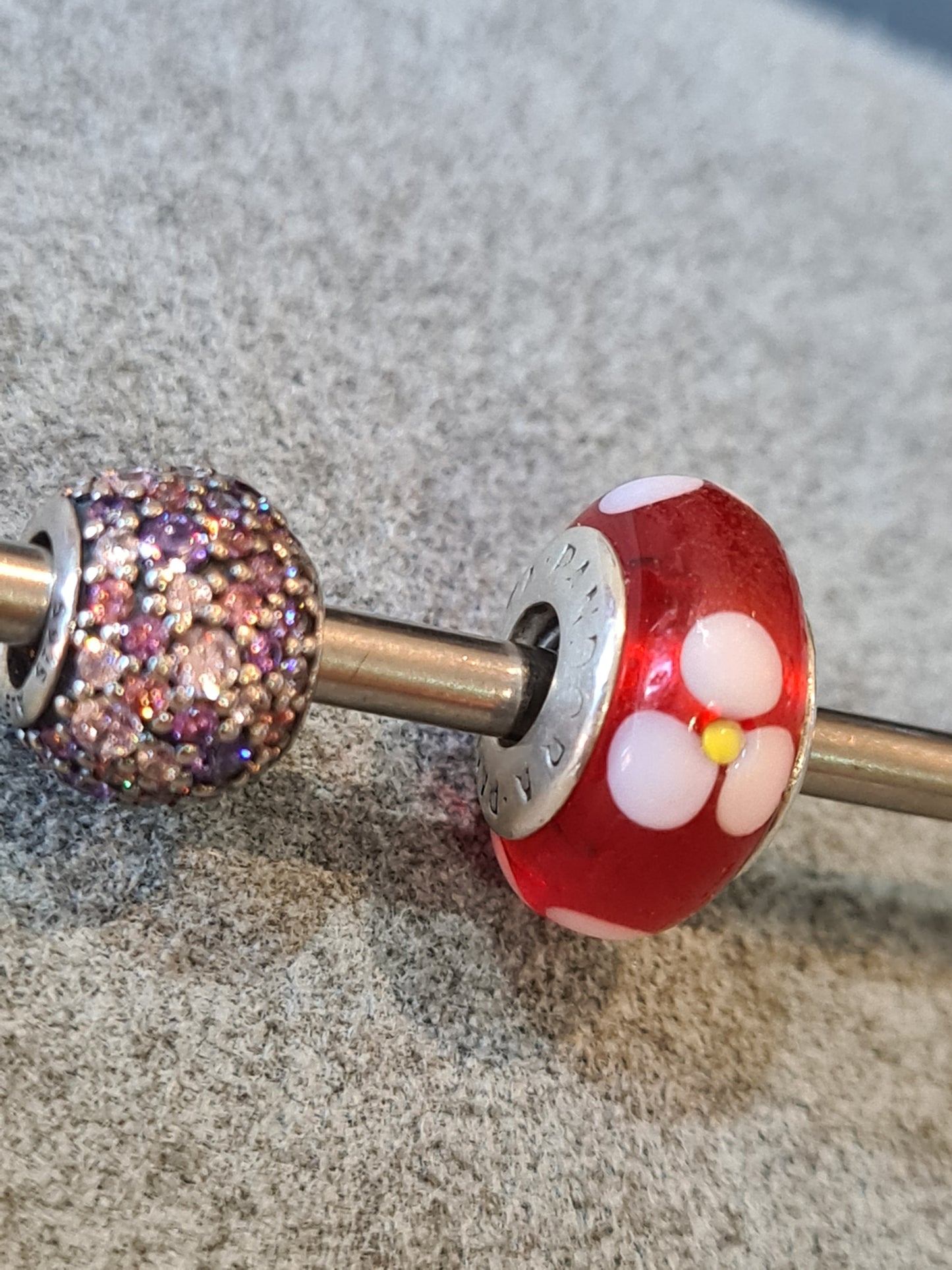 Genuine Pandora Red Murano Glass Charm With White and Yellow Flowers