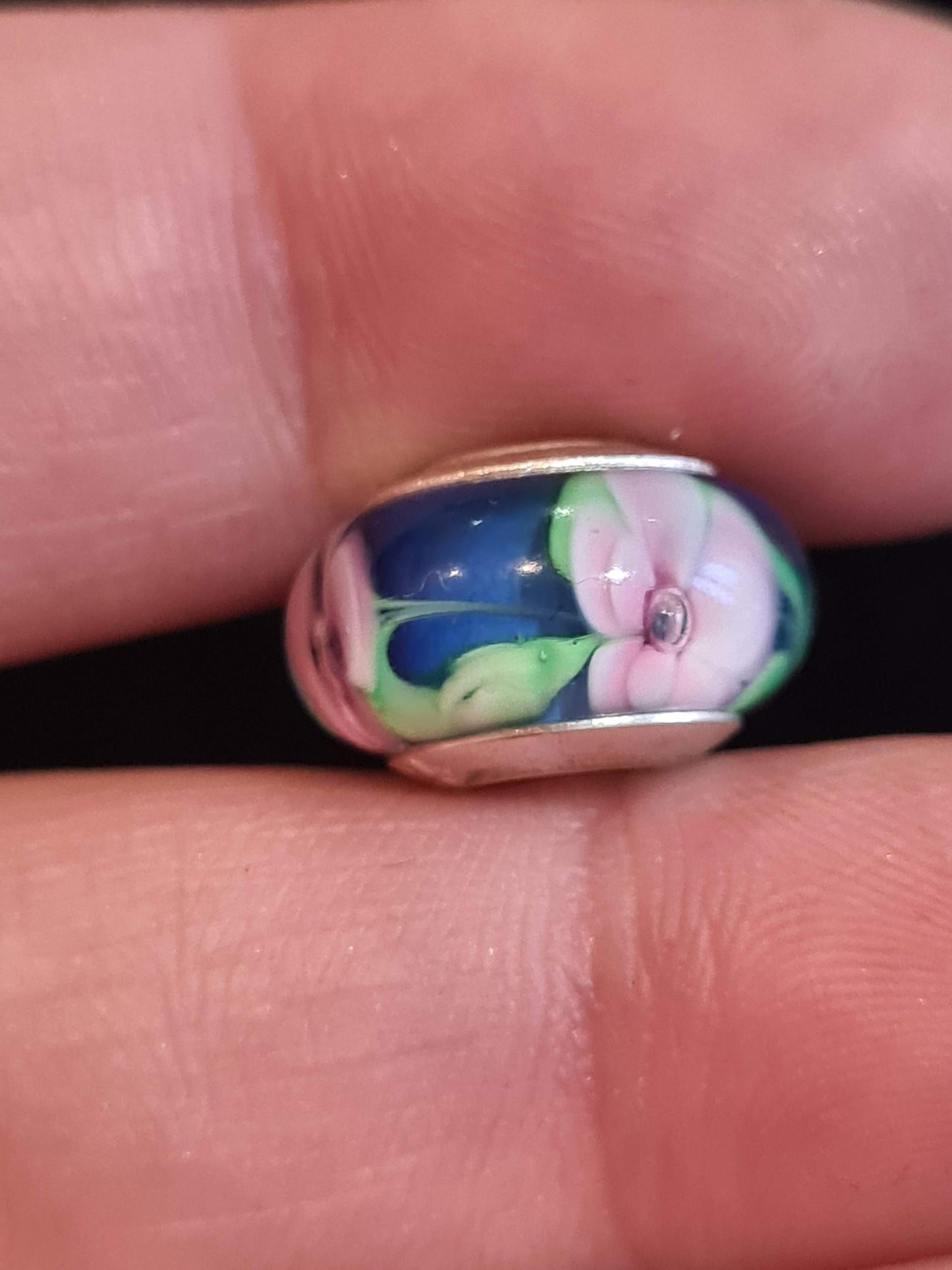 NOT Pandora Glass Murano Lovely Pink Roses on Blue Background Charm