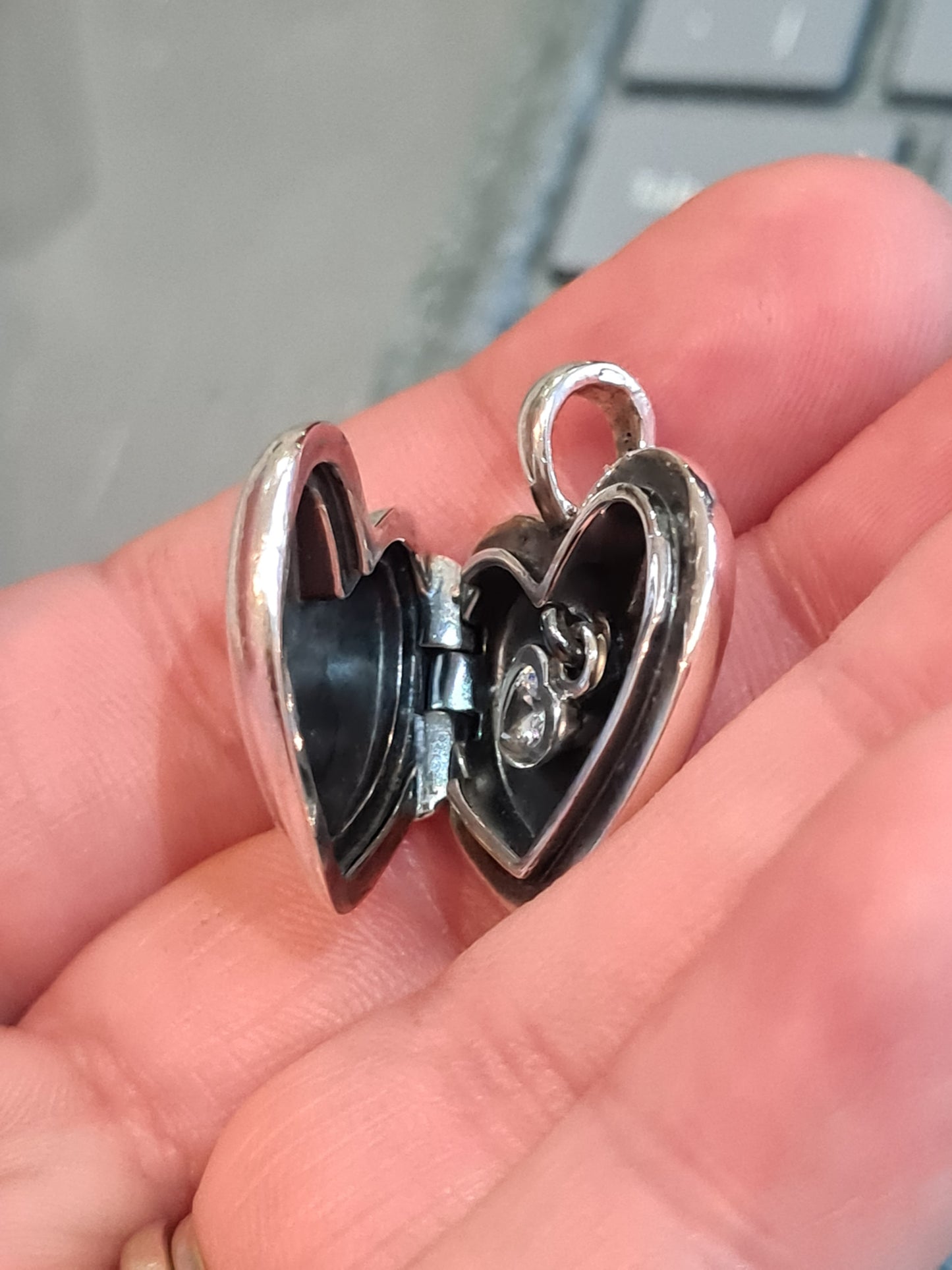 Genuine Pandora Silver Heart Locket Necklace Heavy, Retired and Hard to Find WITH 90cm CHAIN